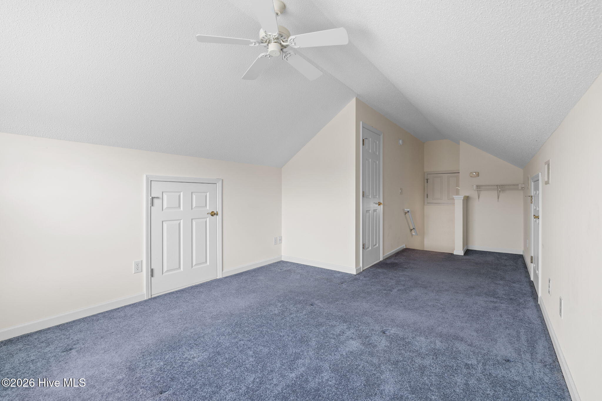 8887 Lansdowne Drive Nw Property Photo 33