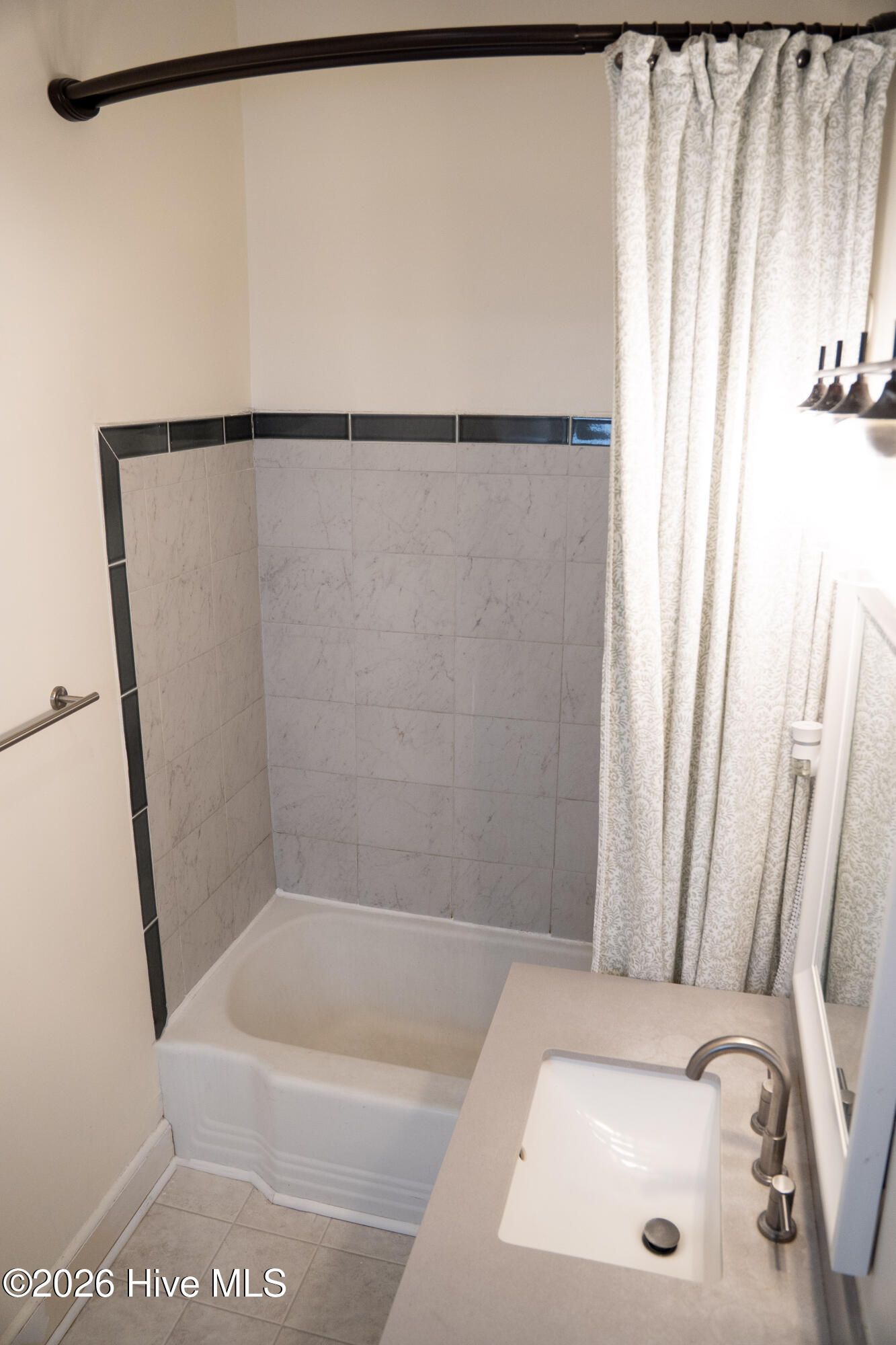 902 Jenkins Avenue Property Photo 21