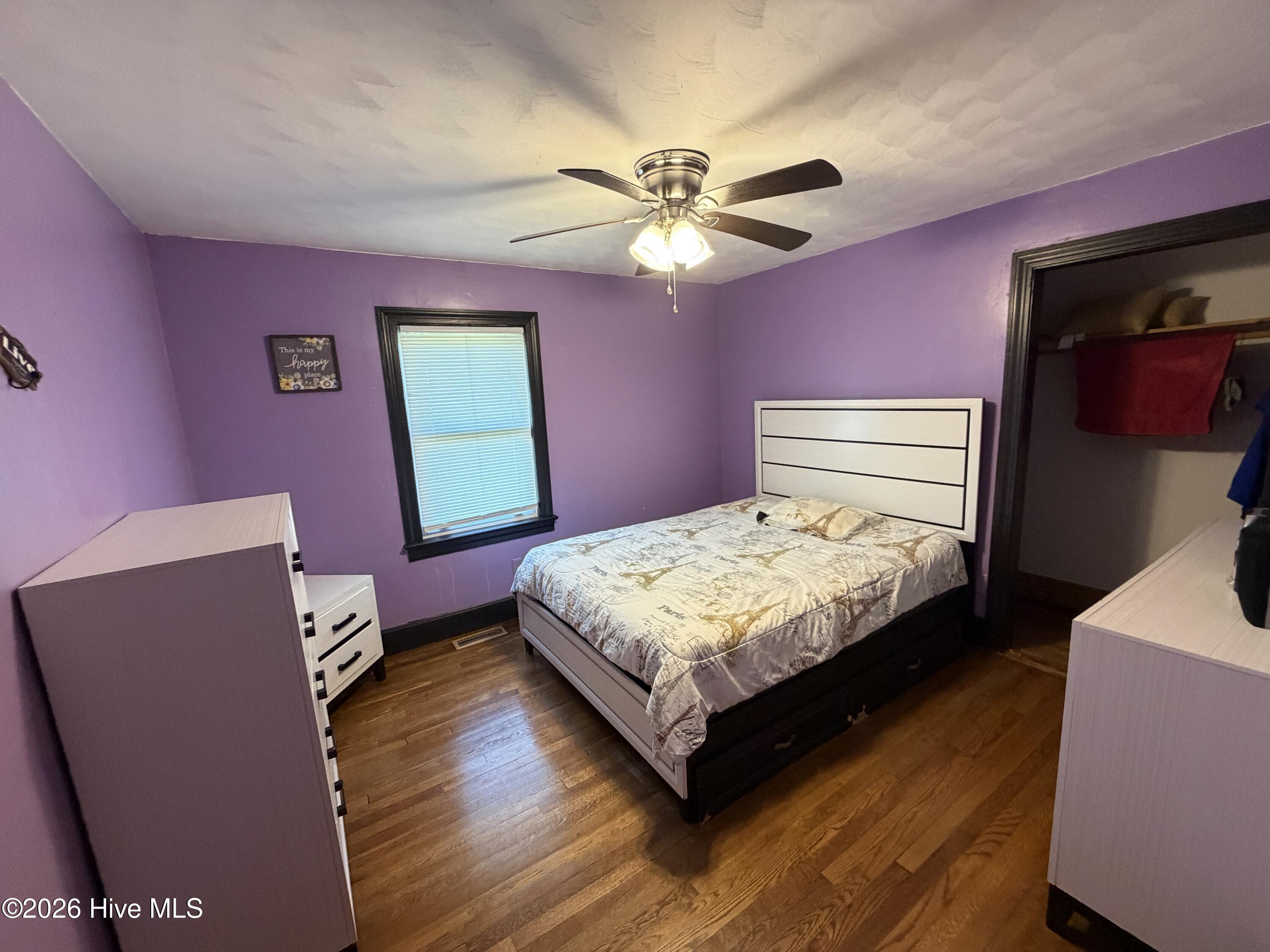 310 Greenfield Boulevard Property Photo 10