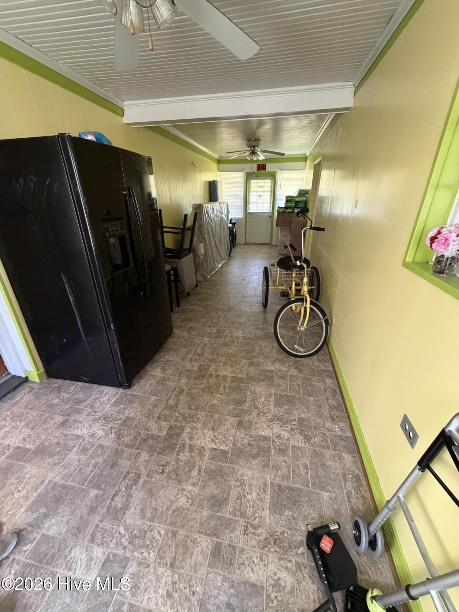310 Greenfield Boulevard Property Photo 15