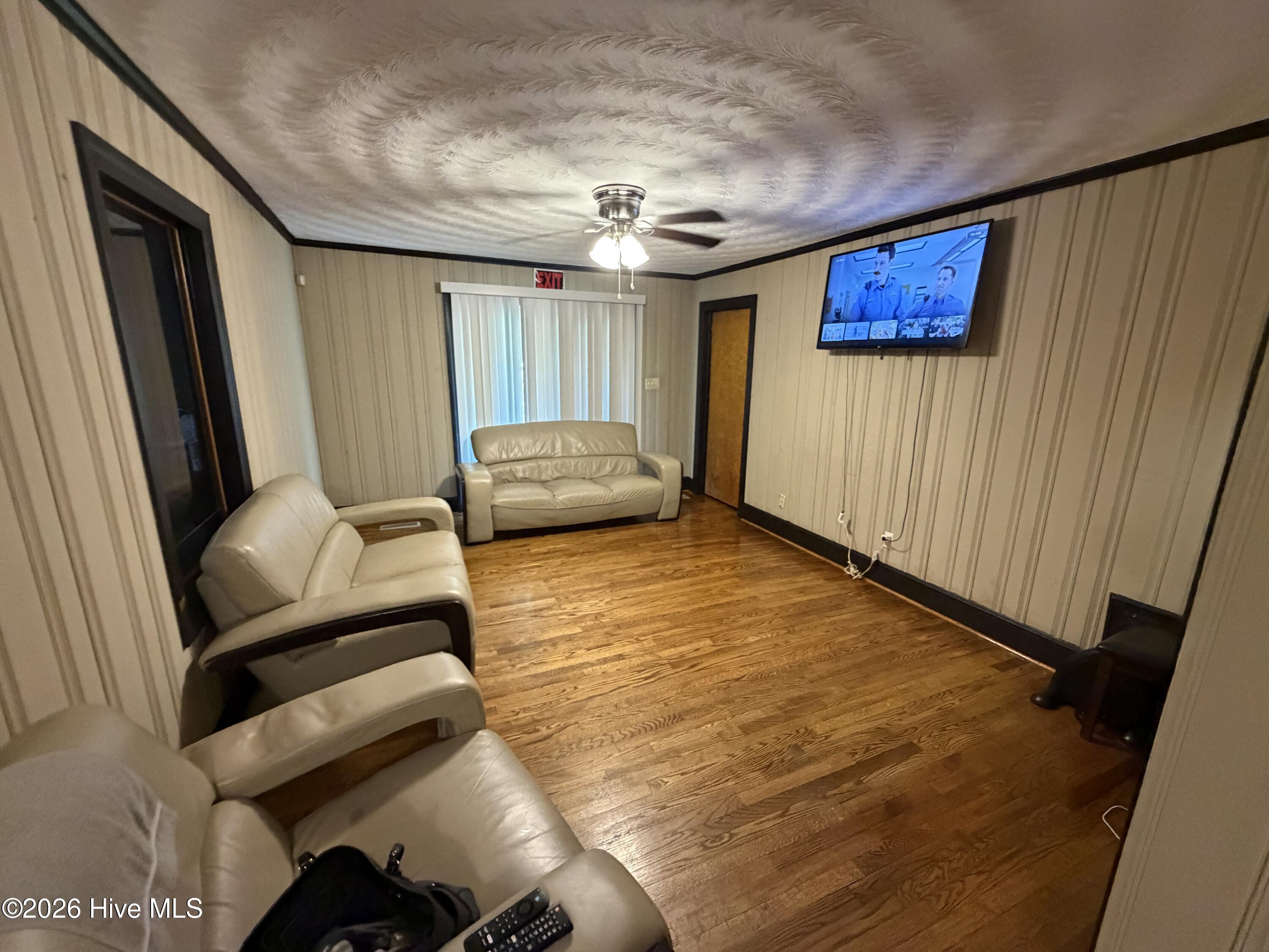 310 Greenfield Boulevard Property Photo 17
