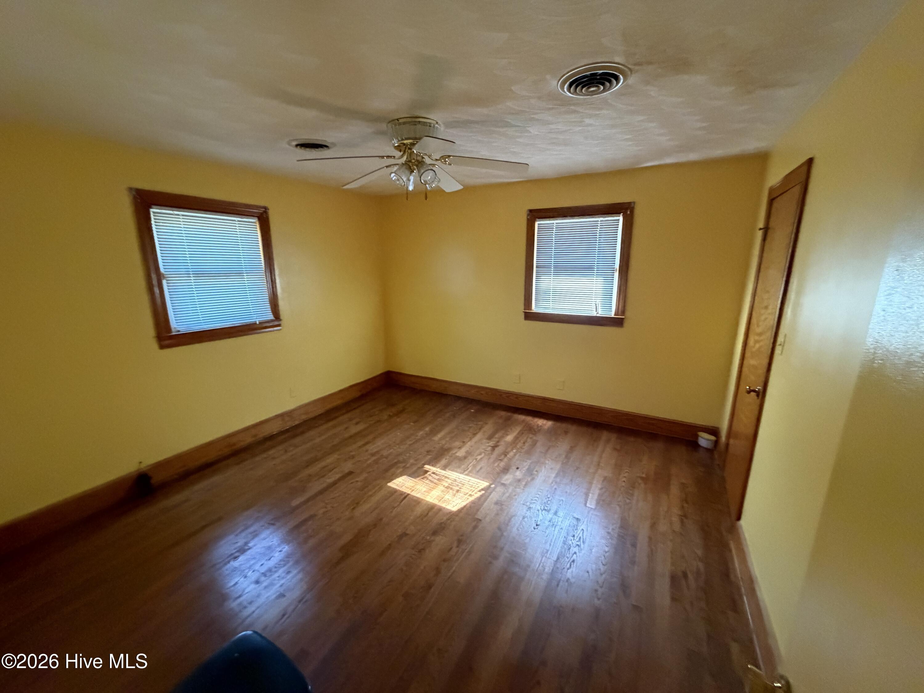 310 Greenfield Boulevard Property Photo 20