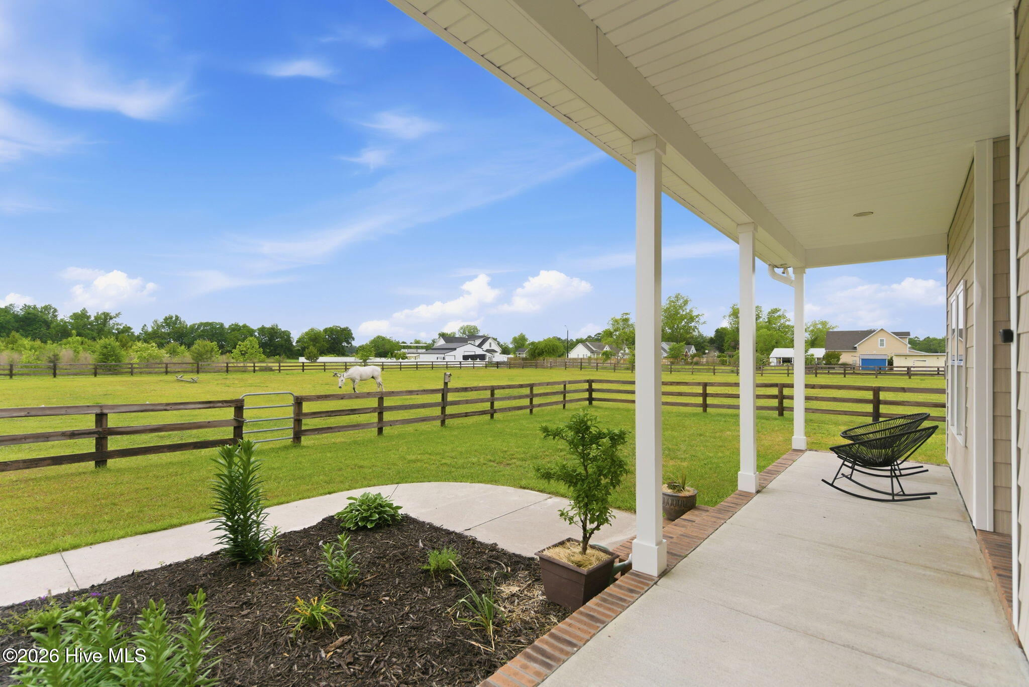 6112 Sycamore Avenue Property Photo 4