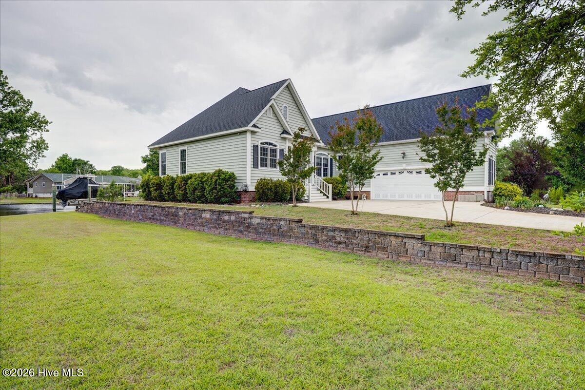 113 Bowline Road Property Photo 8