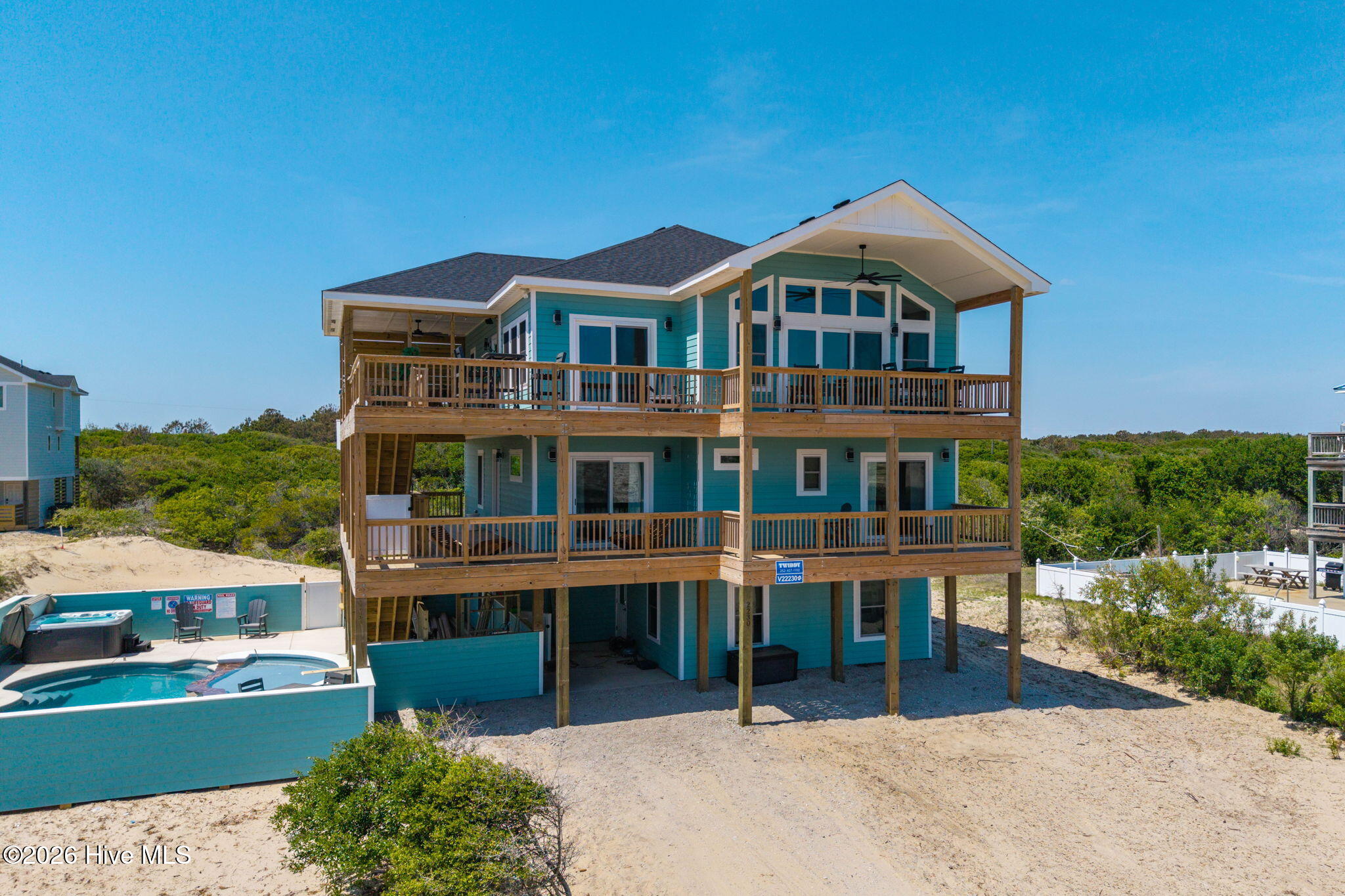 2230 Sandfiddler Road Property Photo 1
