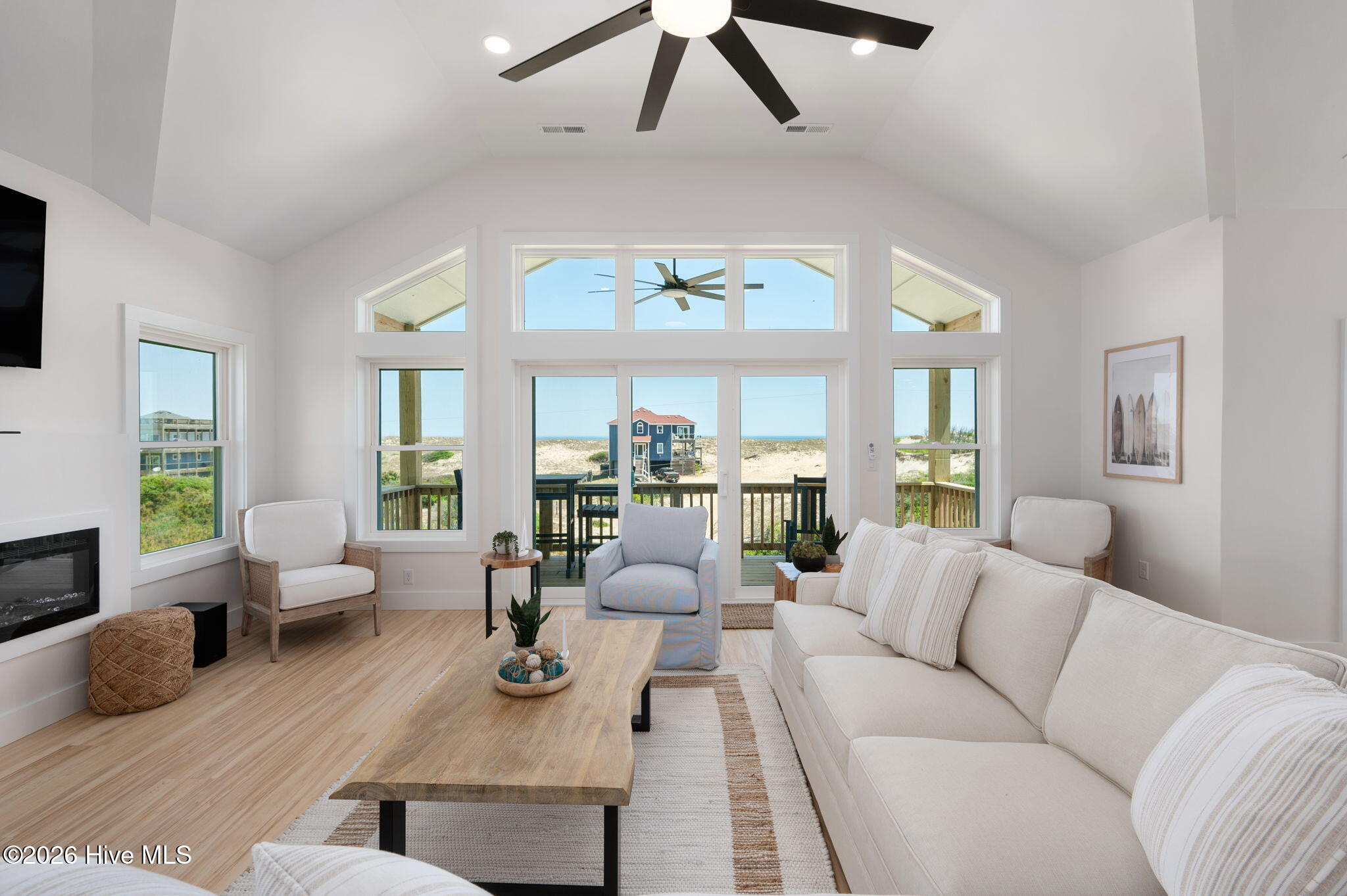 2230 Sandfiddler Road Property Photo 4