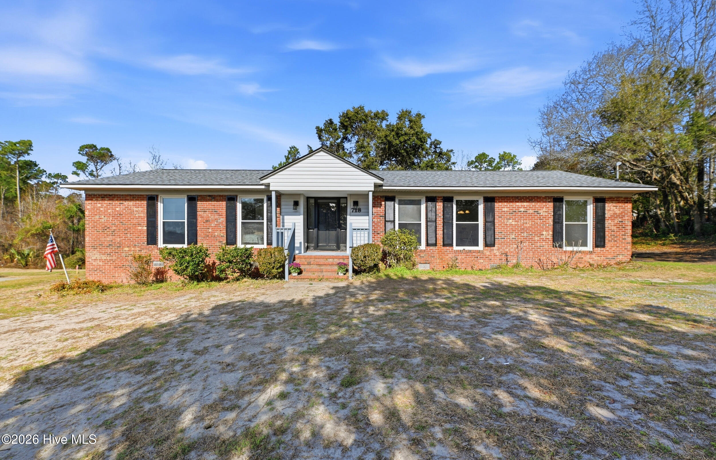 718 Hughes Road Property Photo 1