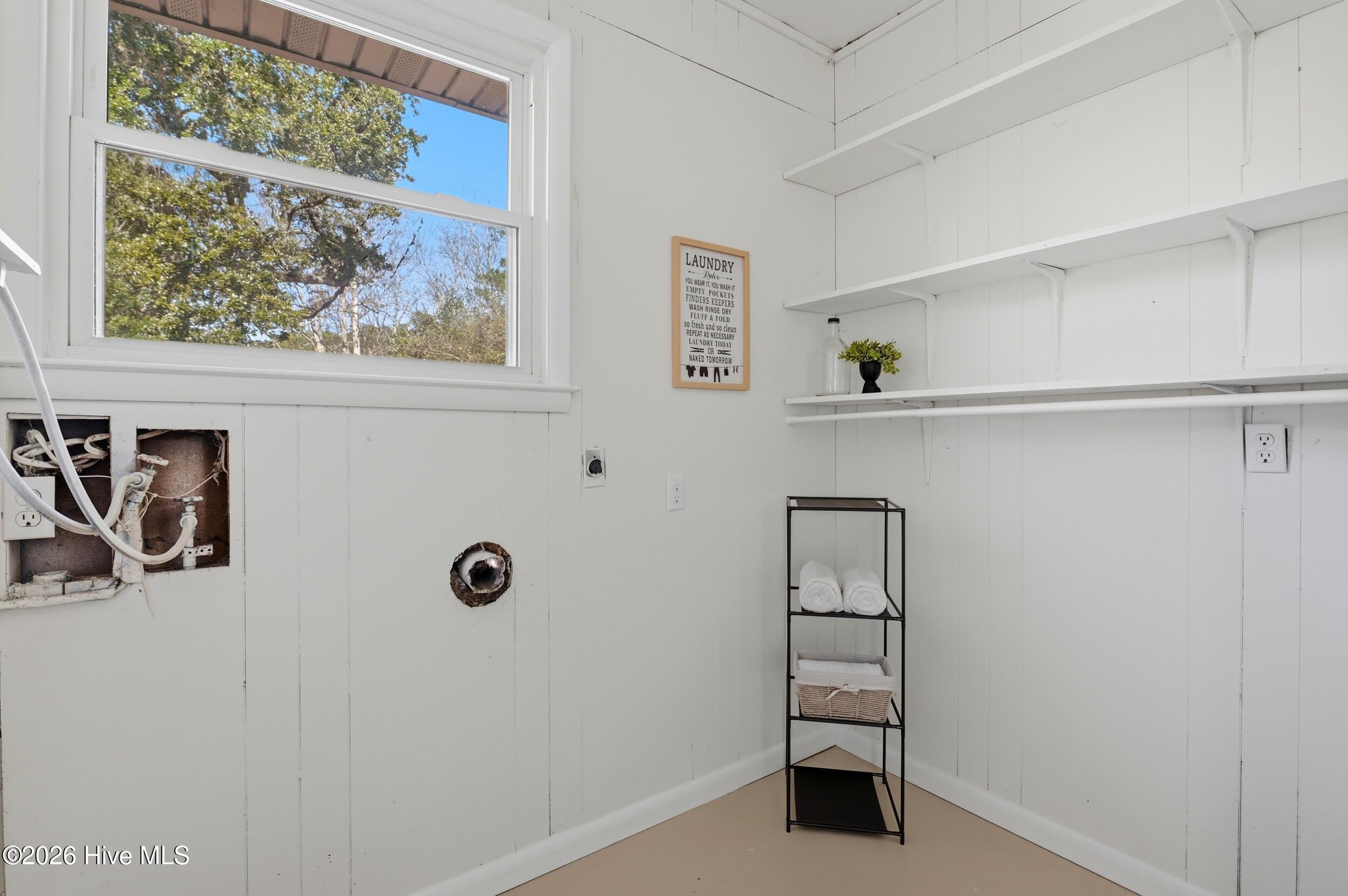 718 Hughes Road Property Photo 33