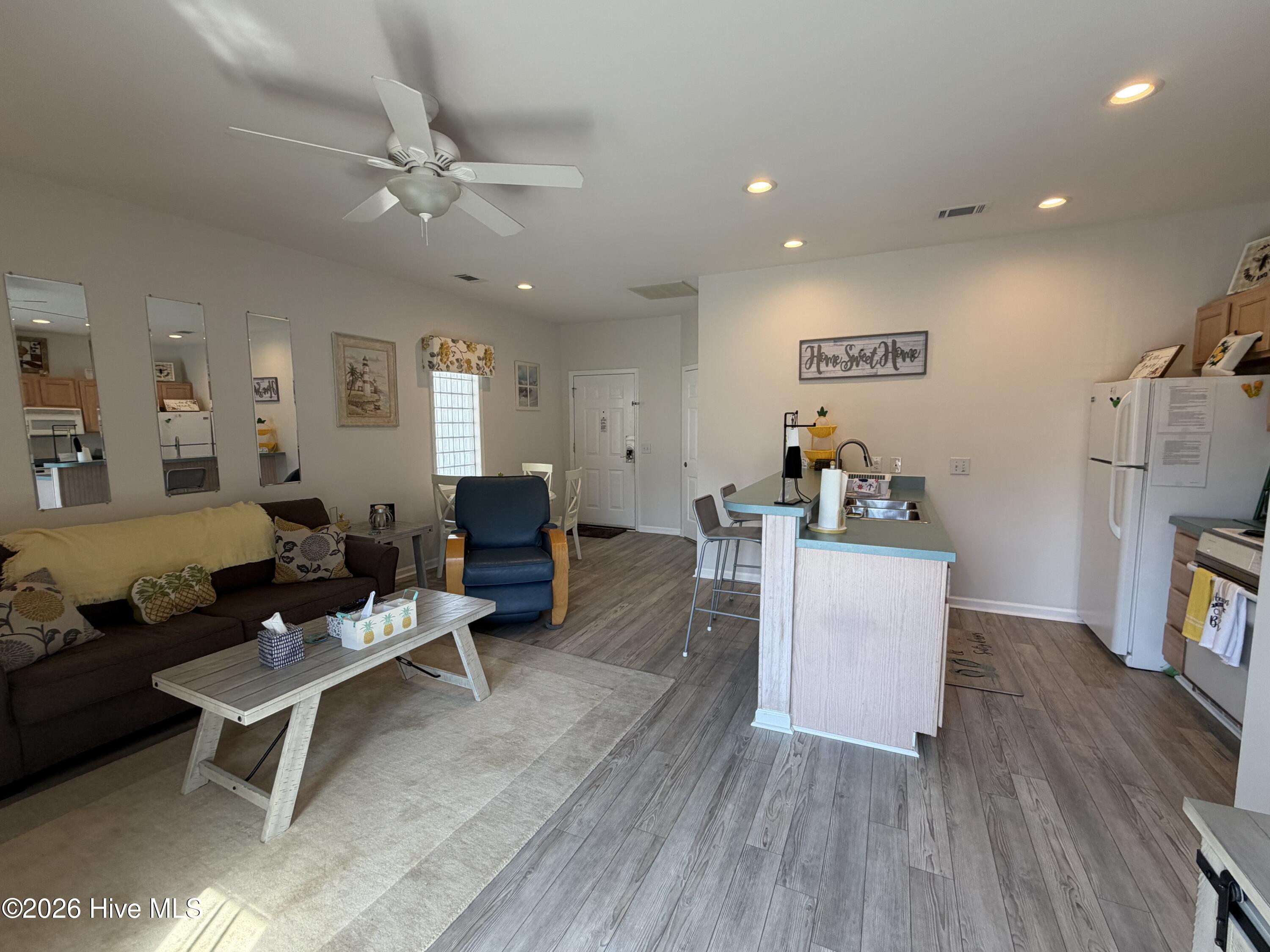 225 Royal Poste Road # 2604 Property Photo 7