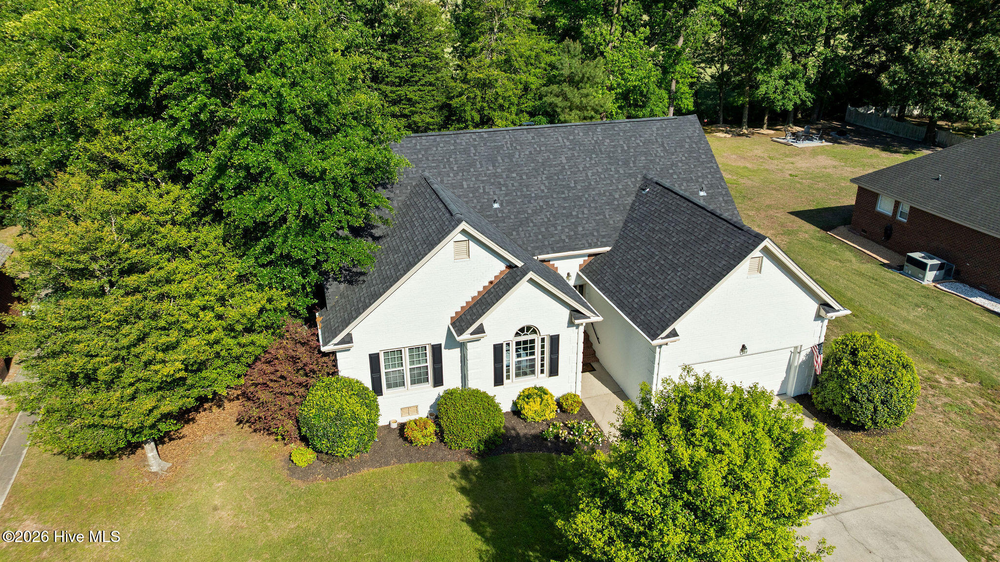 210 Creekside Drive