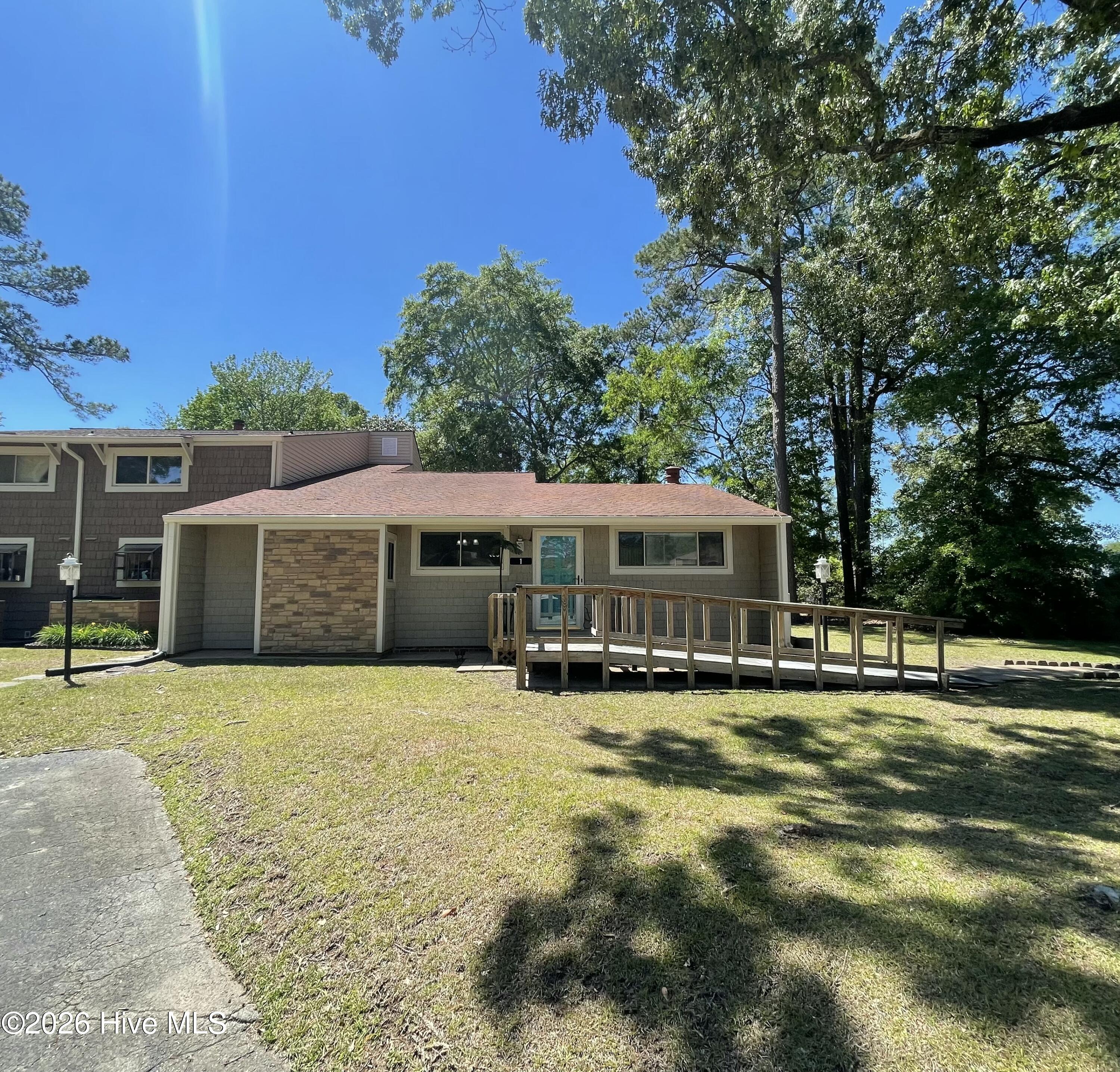 1 Quarterdeck Property Photo 1