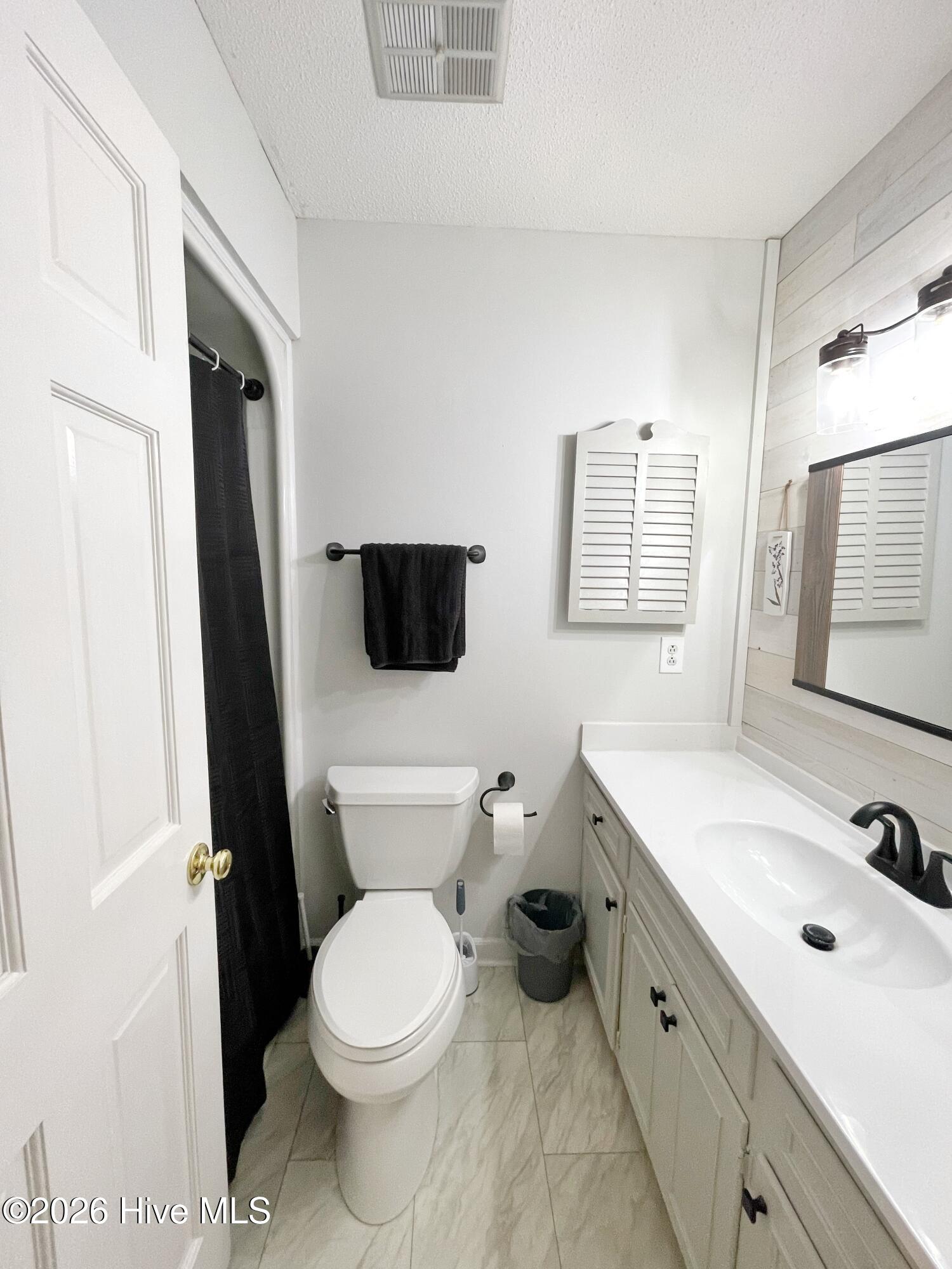 1 Quarterdeck Property Photo 7