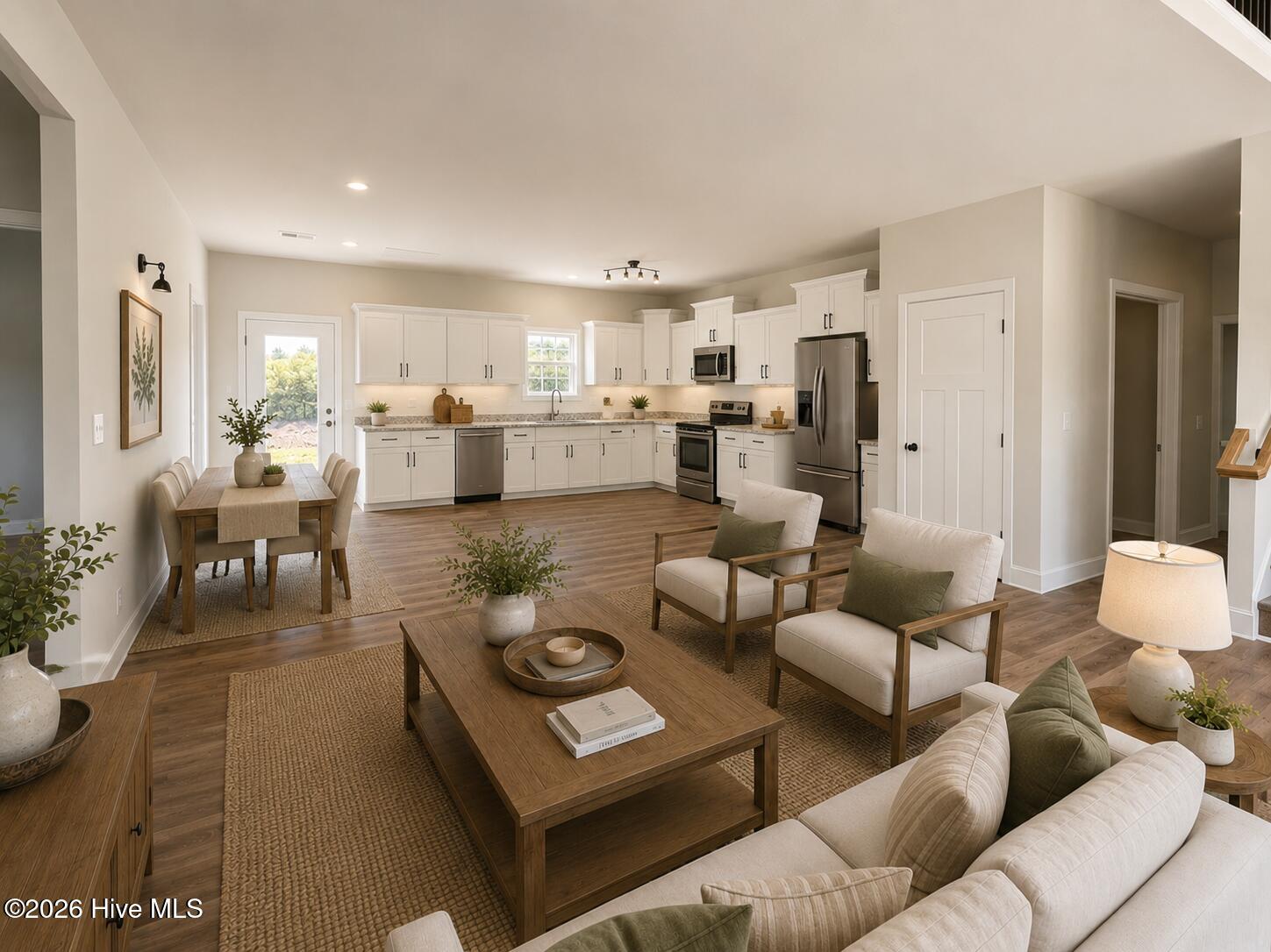 504 Saratoga Road Property Photo 4