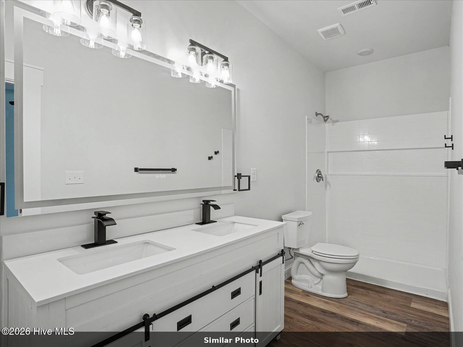 504 Saratoga Road Property Photo 17