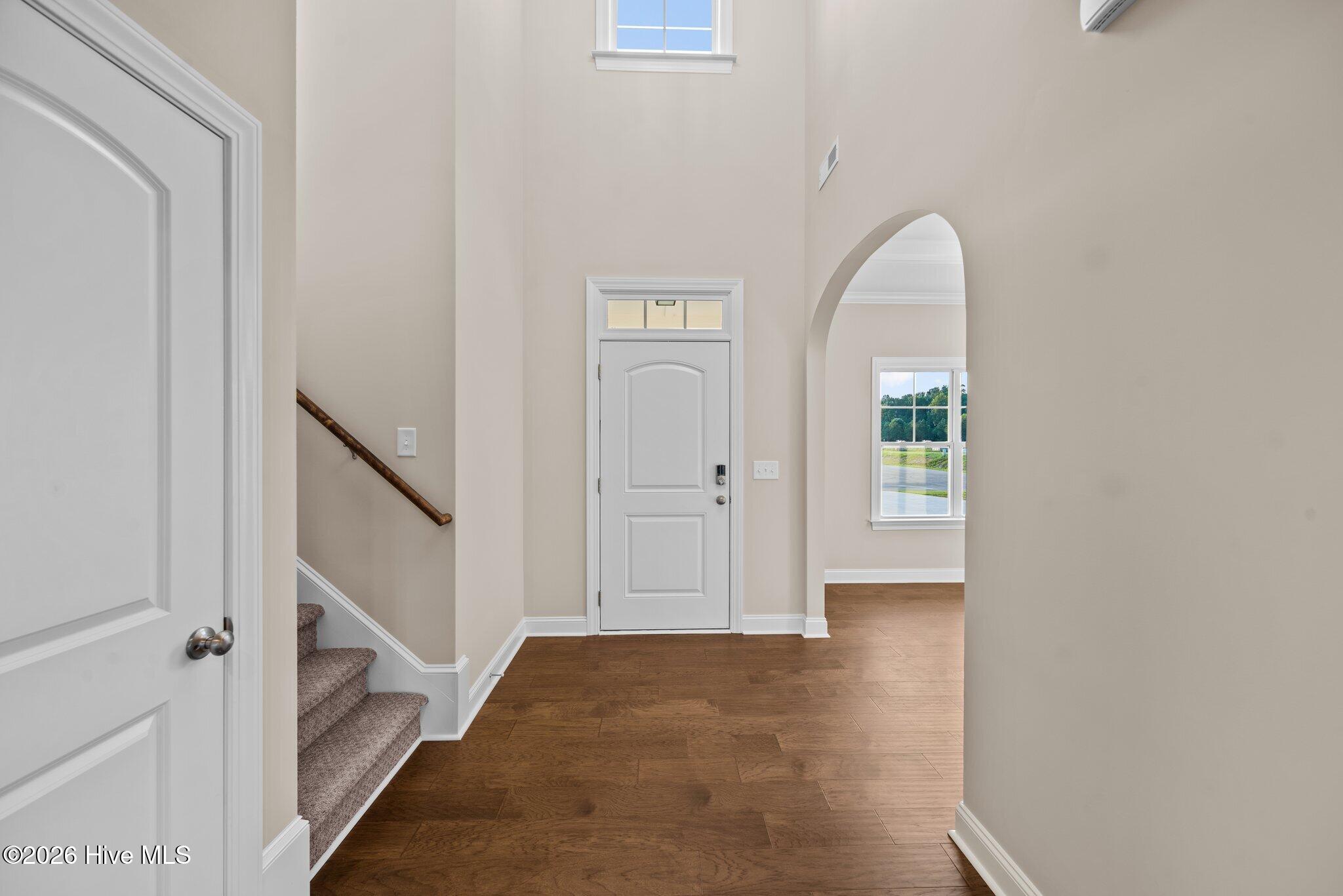 2712 Frances Court Property Photo 5