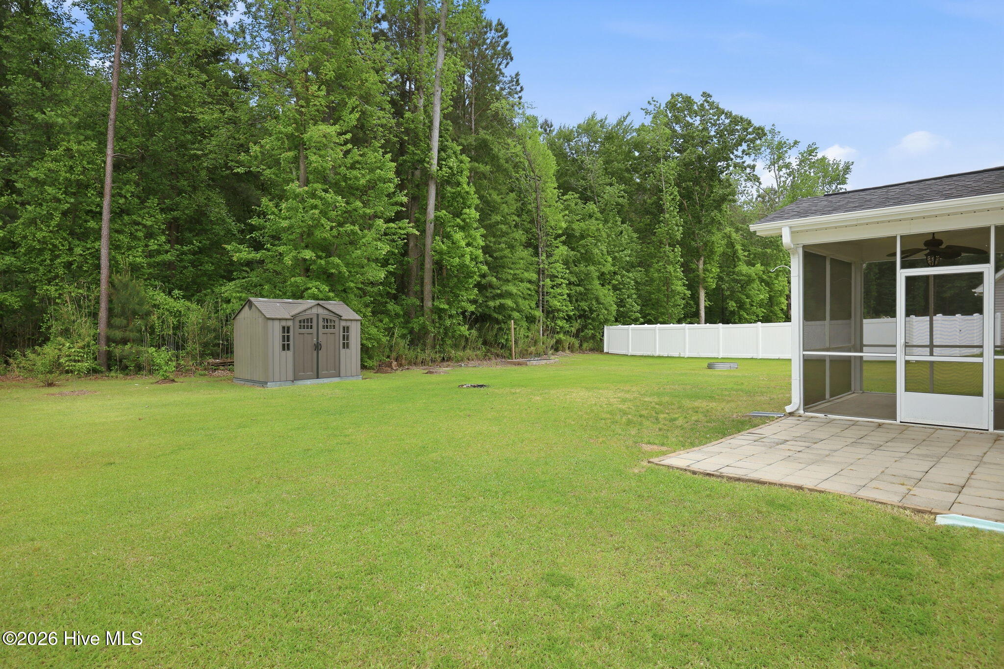 404 Holly Grove Drive Property Photo 10