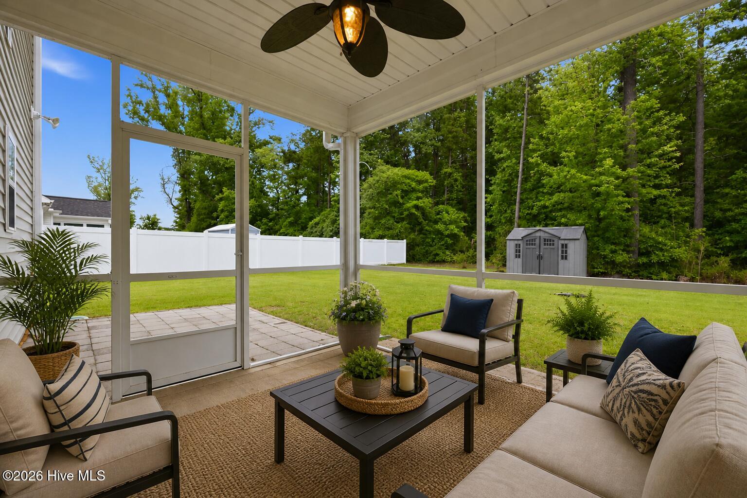 404 Holly Grove Drive Property Photo 13
