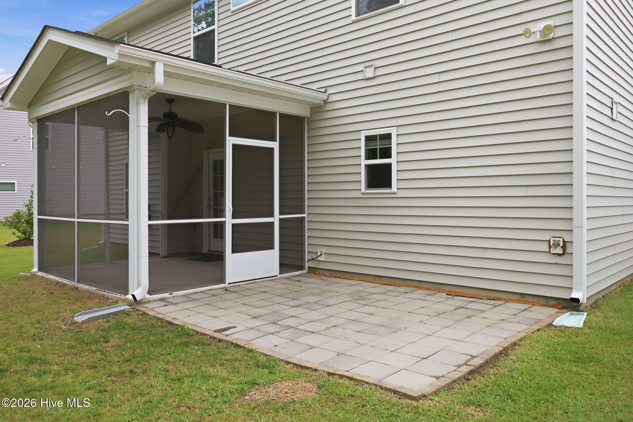 404 Holly Grove Drive Property Photo 14