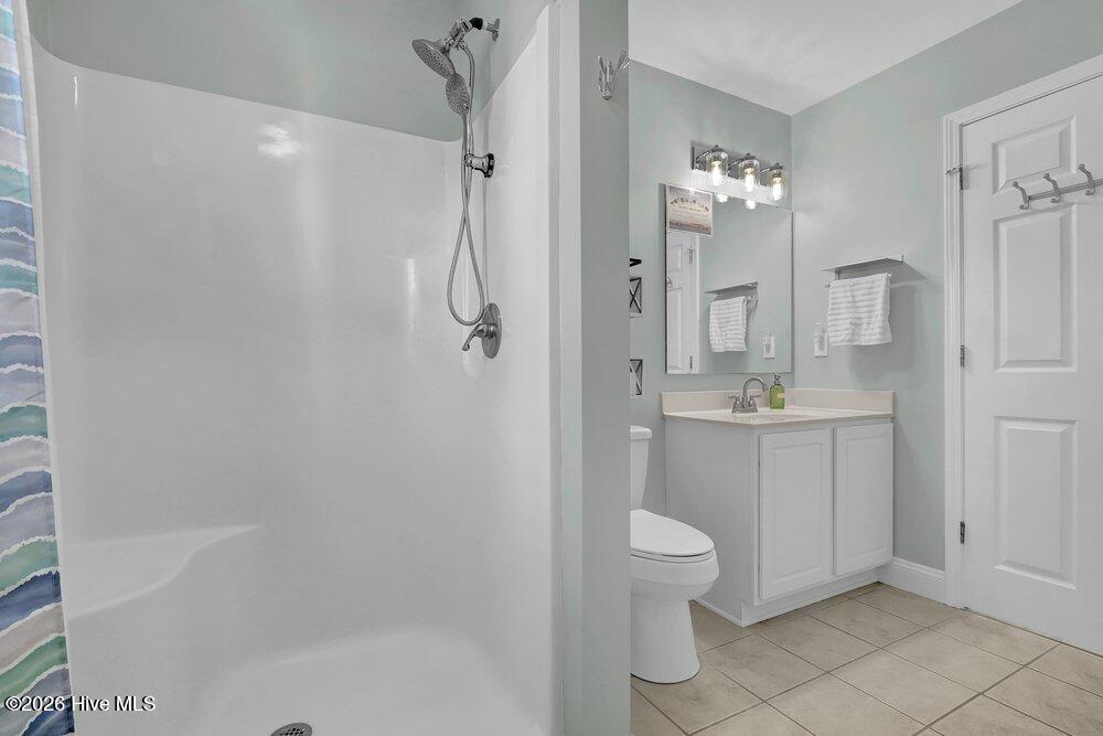 2416 Island Drive Property Photo 37
