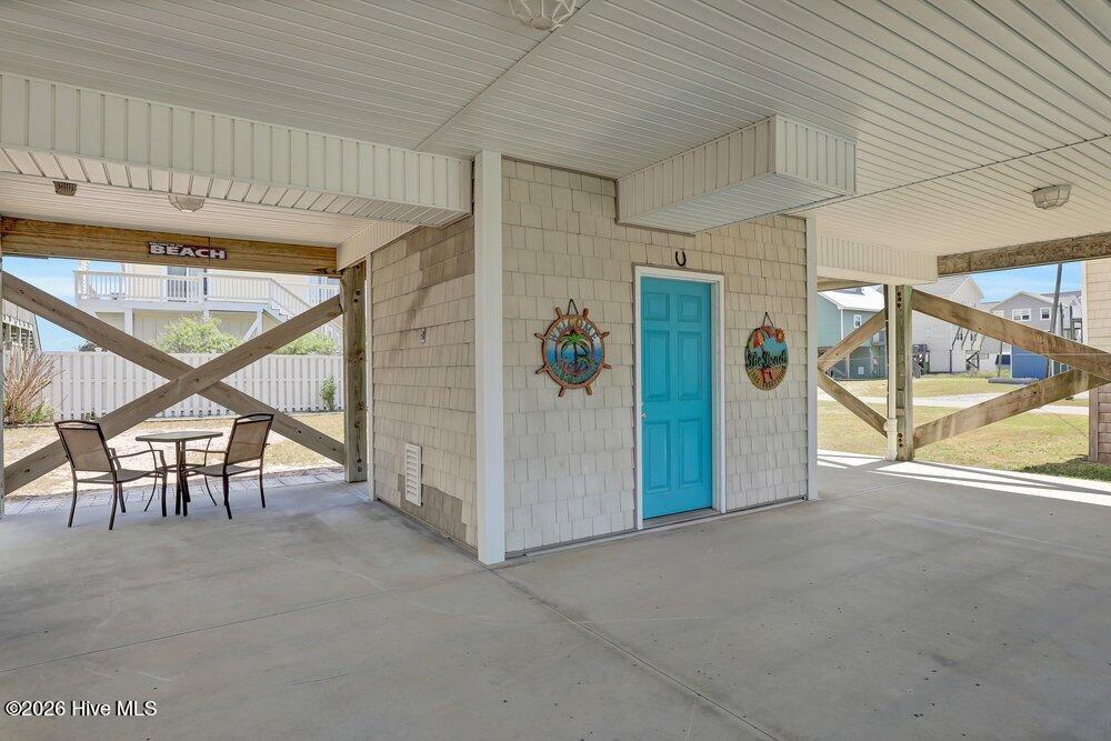 2416 Island Drive Property Photo 40