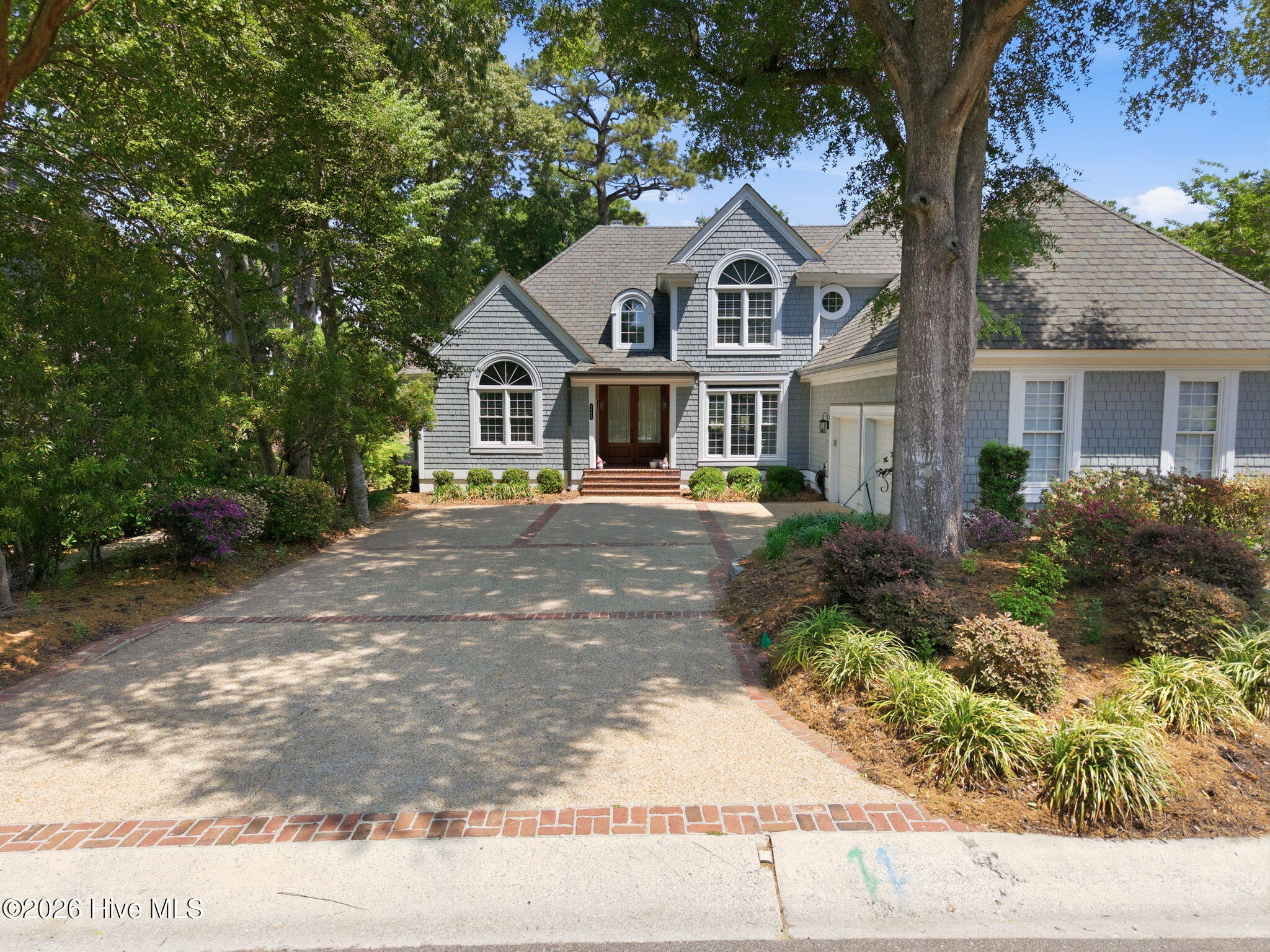 1702 Landfall Drive Property Photo 1