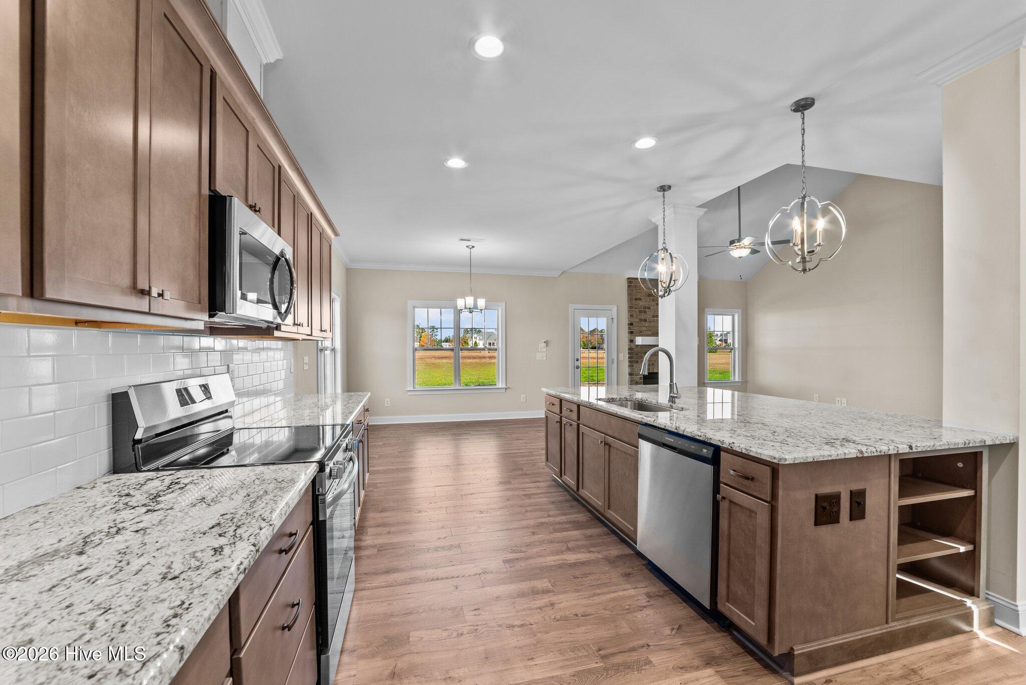 3433 Rockbend Road Property Photo 10