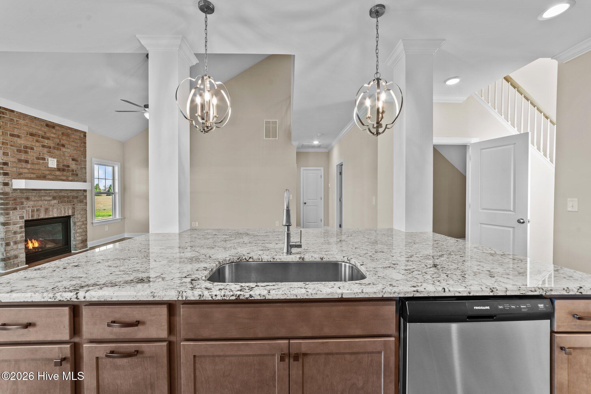 3433 Rockbend Road Property Photo 11