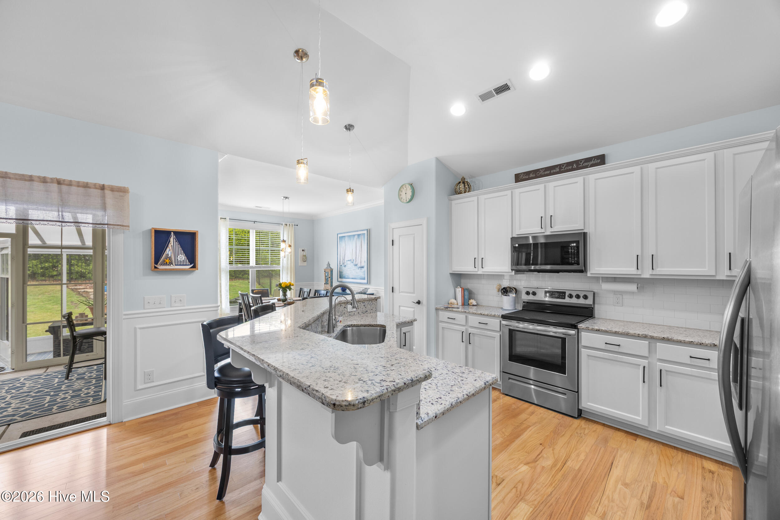 1285 Temeraire Court Sw Property Photo 11