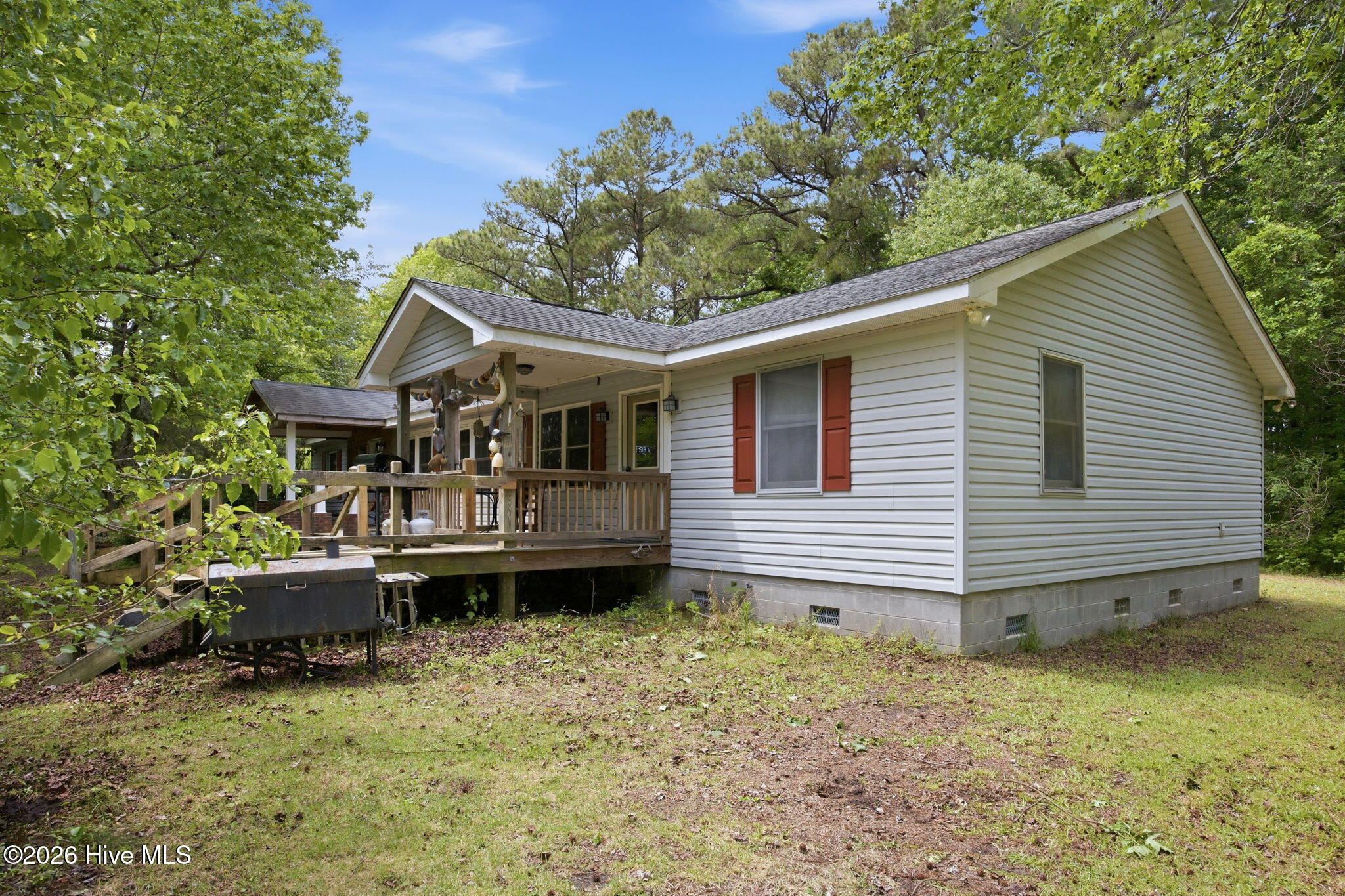 104 Old River Road Property Photo 4