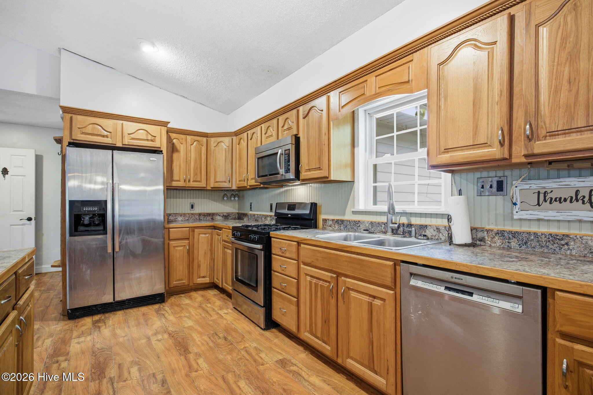 104 Old River Road Property Photo 10