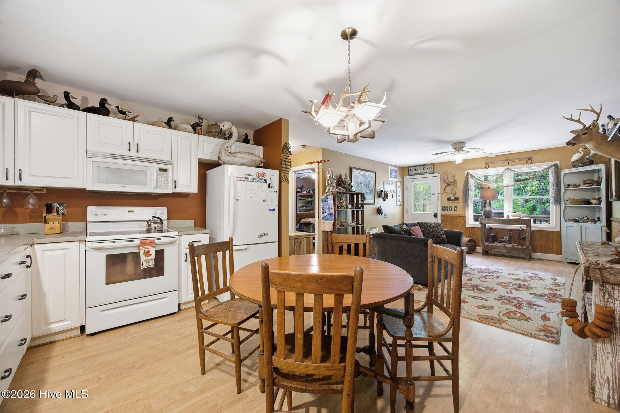 104 Old River Road Property Photo 26