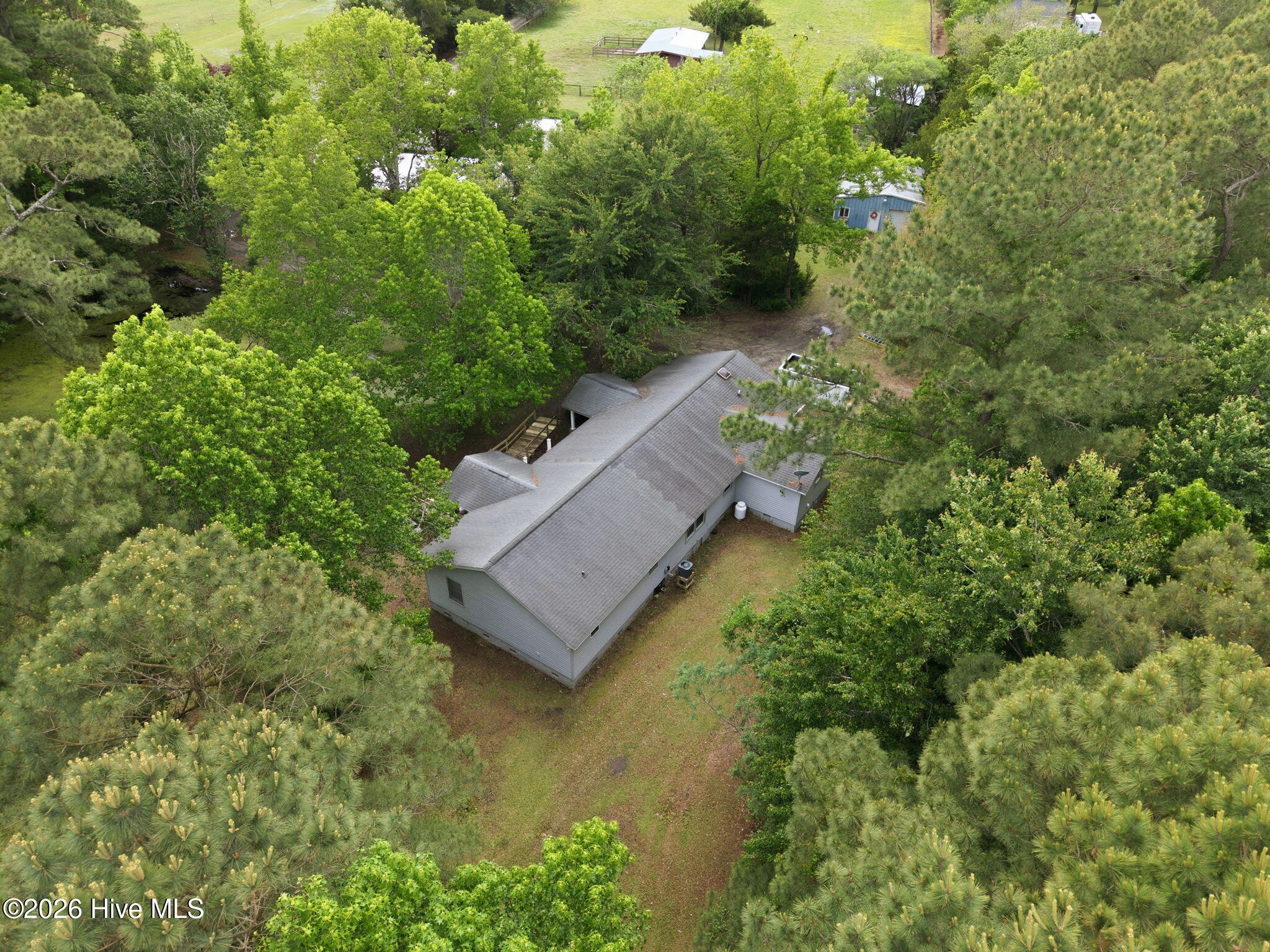 104 Old River Road Property Photo 38