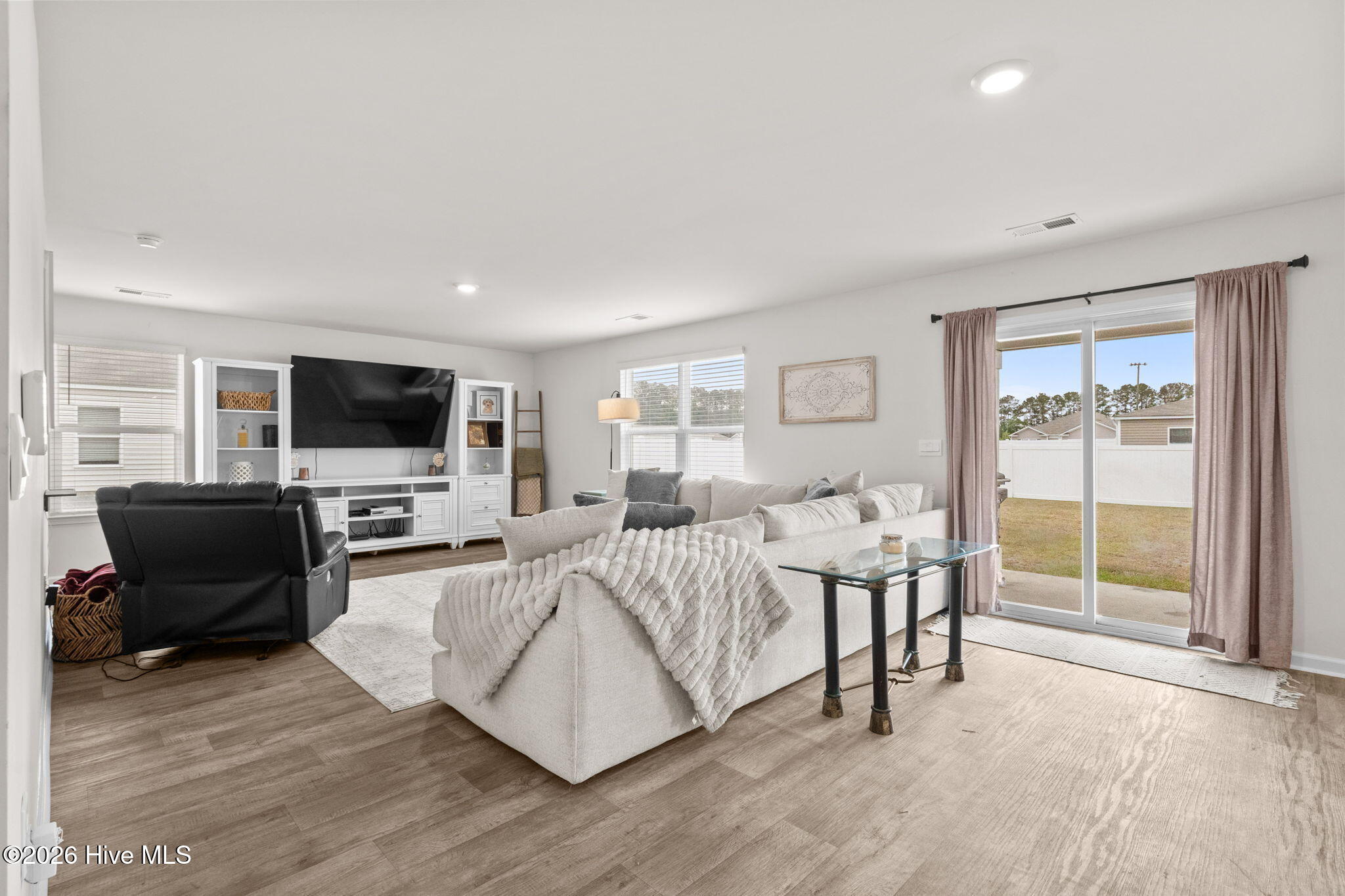 205 Seasons Trace Loop Property Photo 12