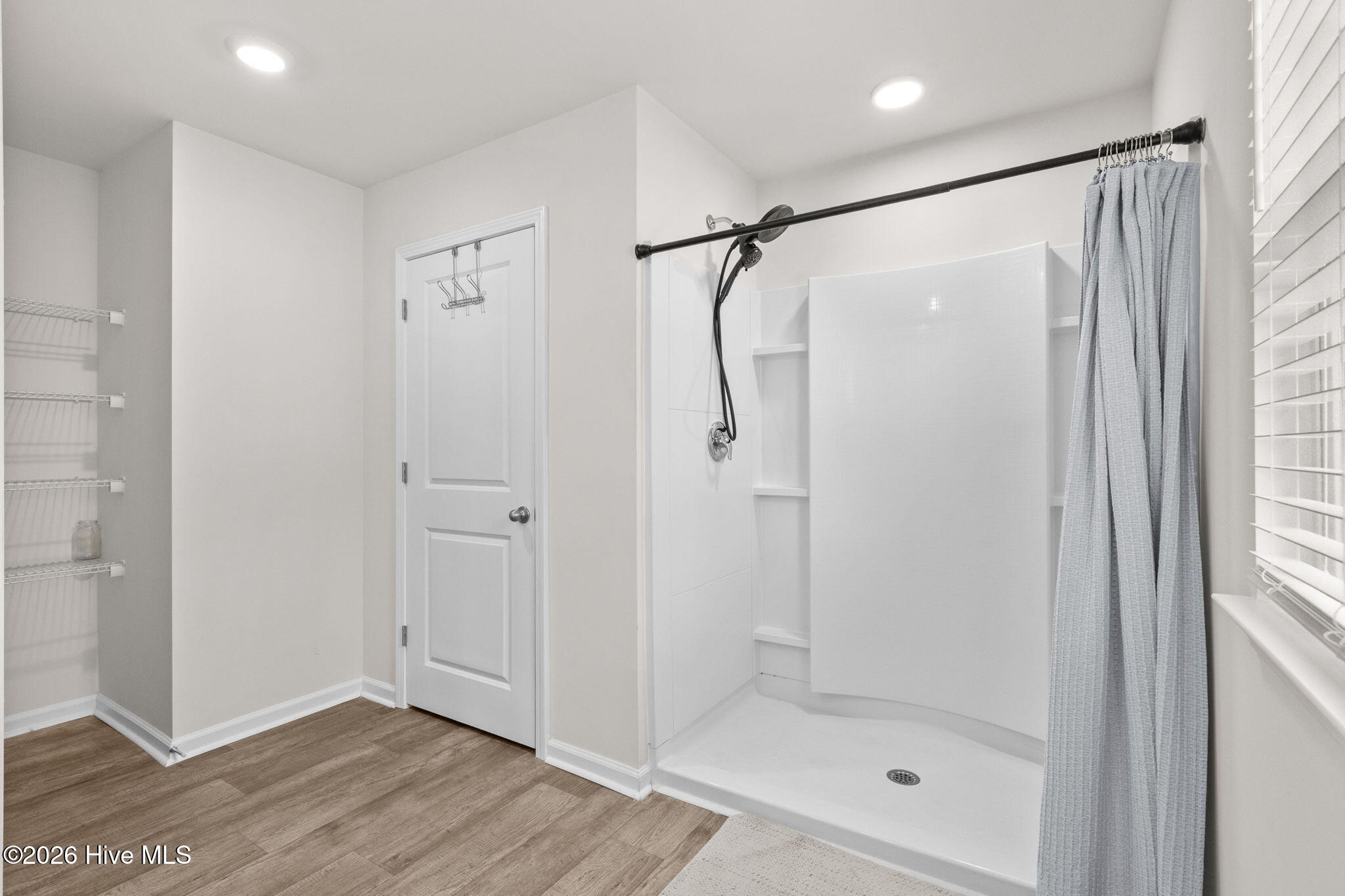 205 Seasons Trace Loop Property Photo 29
