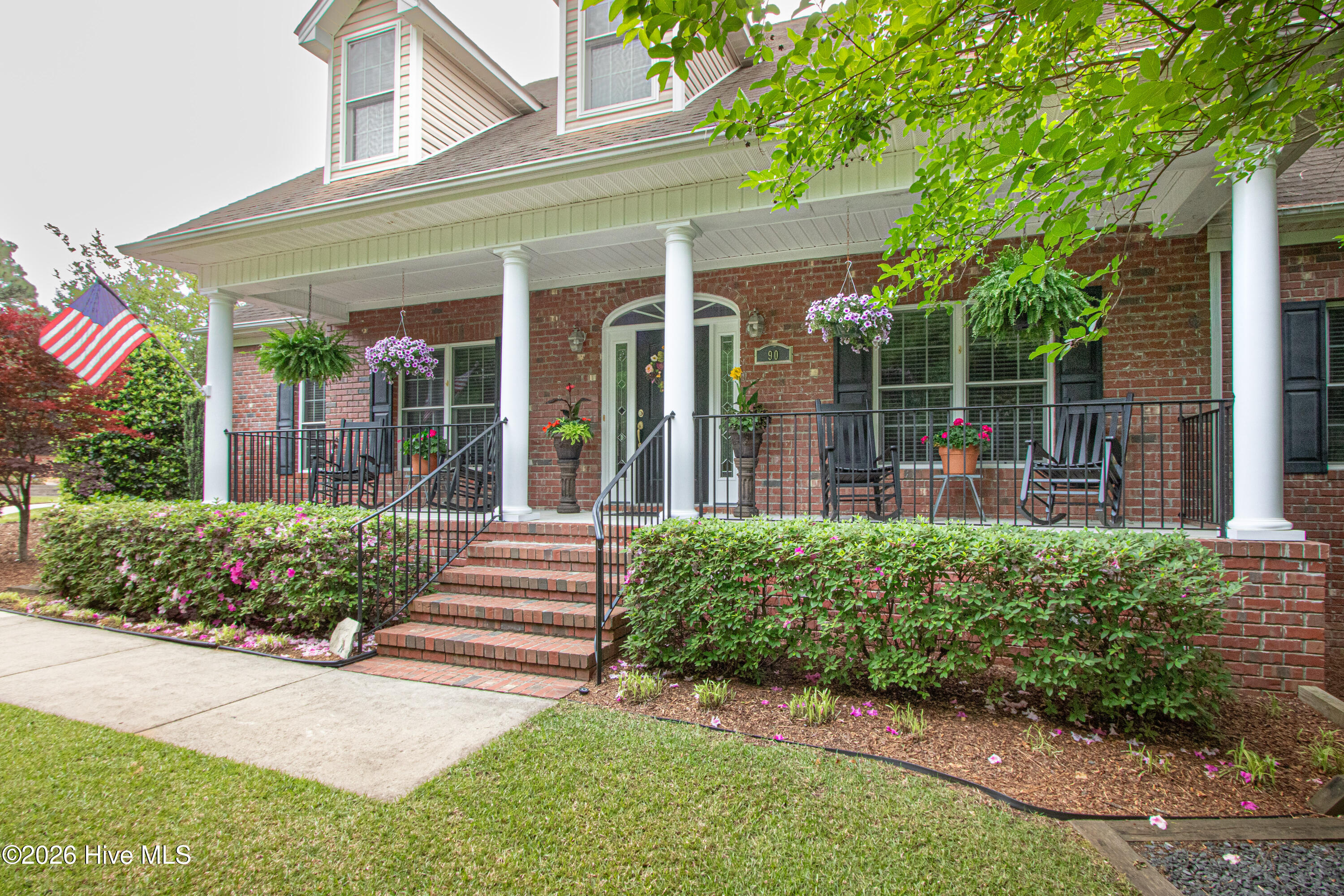 90 Bridle Path Circle Property Photo 2