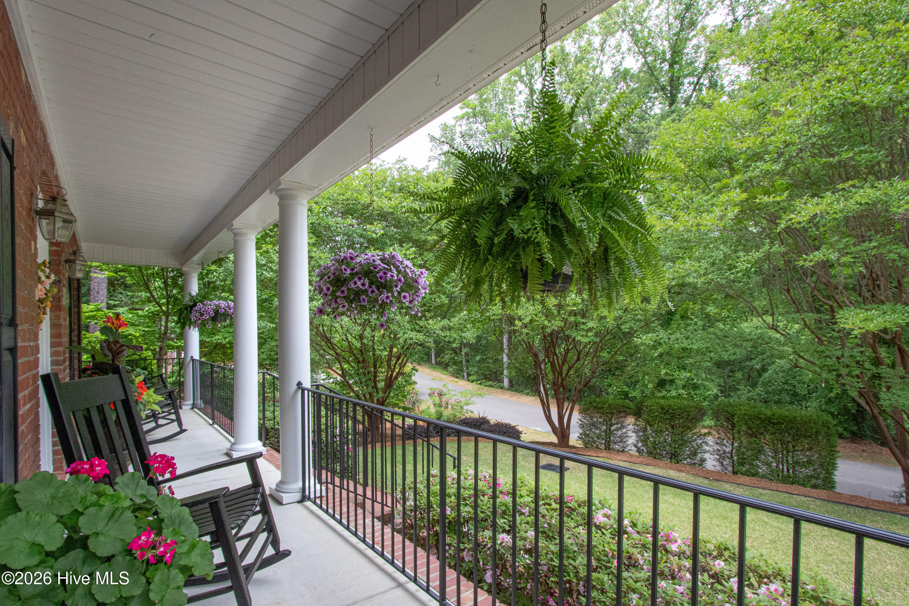 90 Bridle Path Circle Property Photo 7