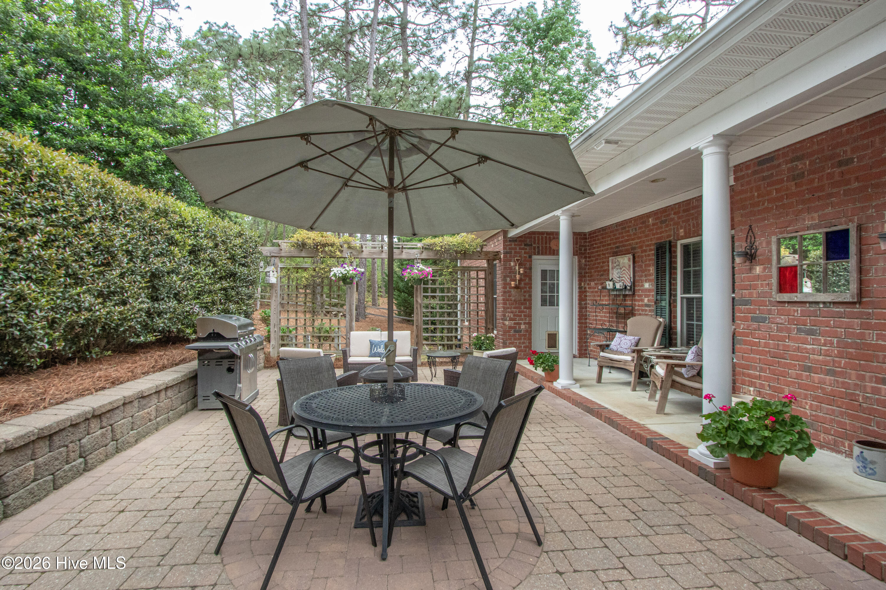 90 Bridle Path Circle Property Photo 15