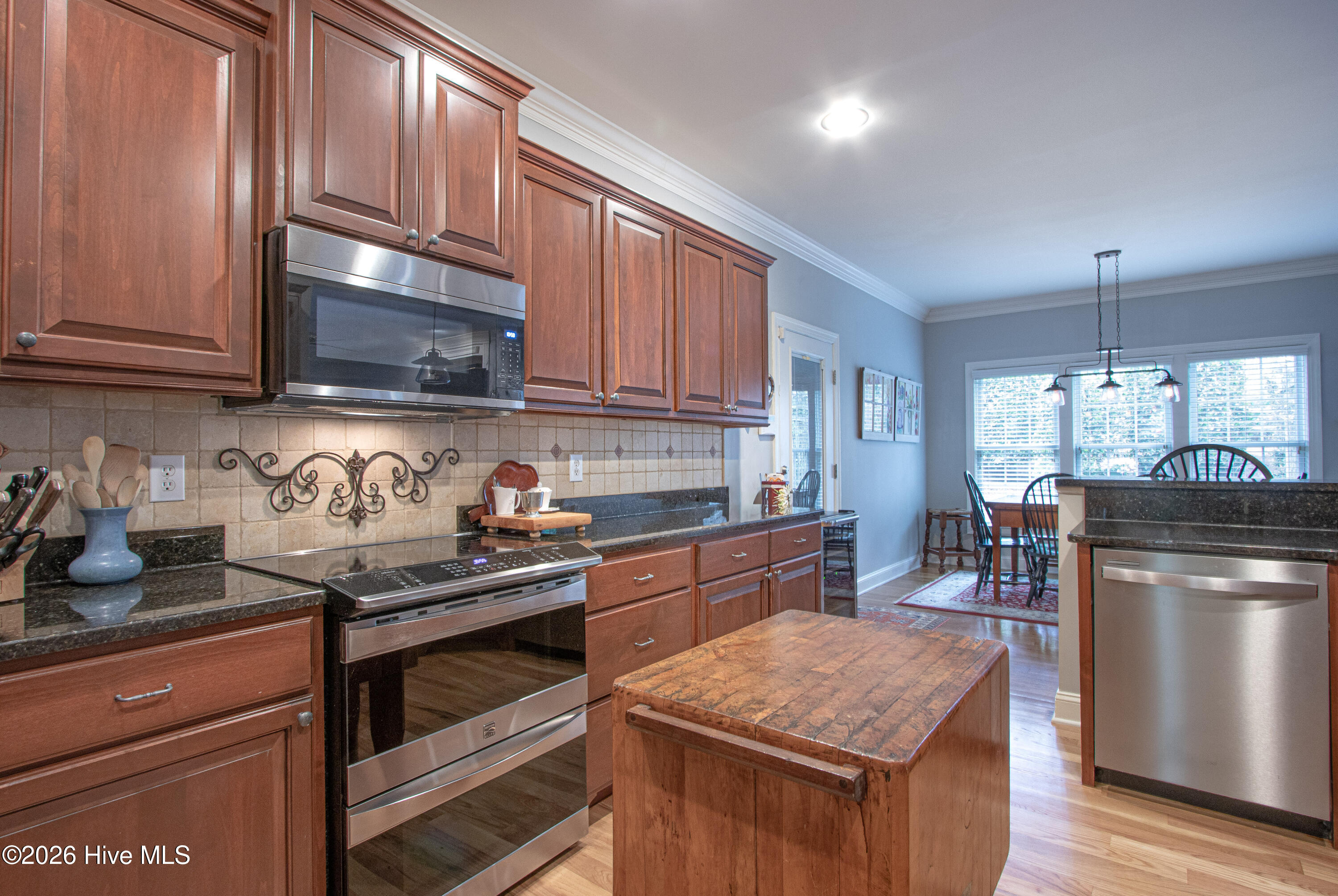 90 Bridle Path Circle Property Photo 25
