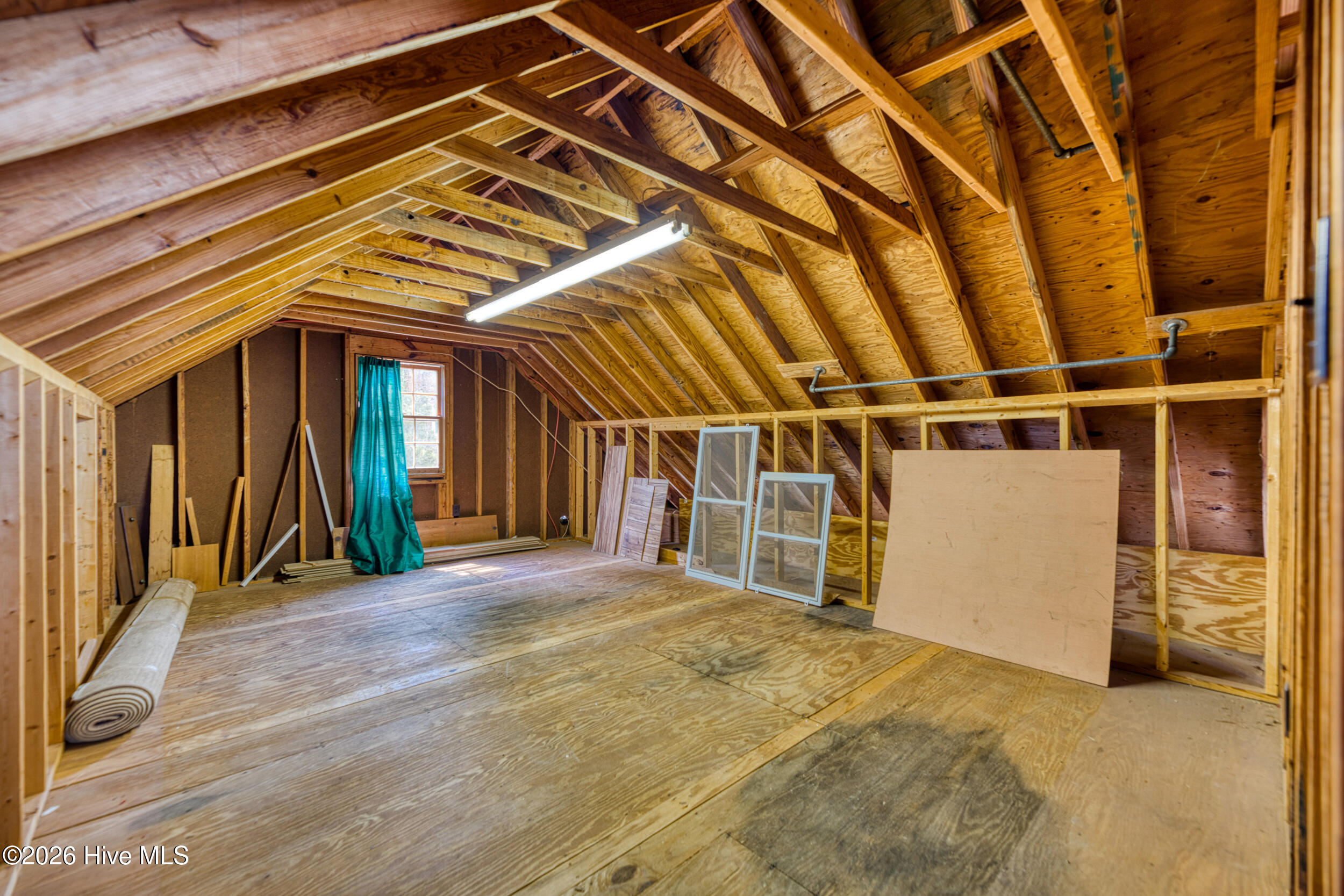 200 E Park Avenue Property Photo 51