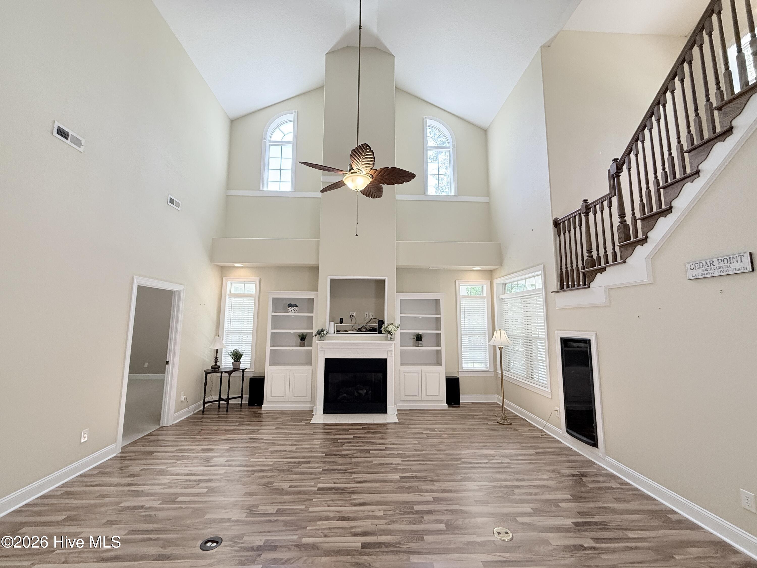 109 Sun Burst Circle Property Photo 5