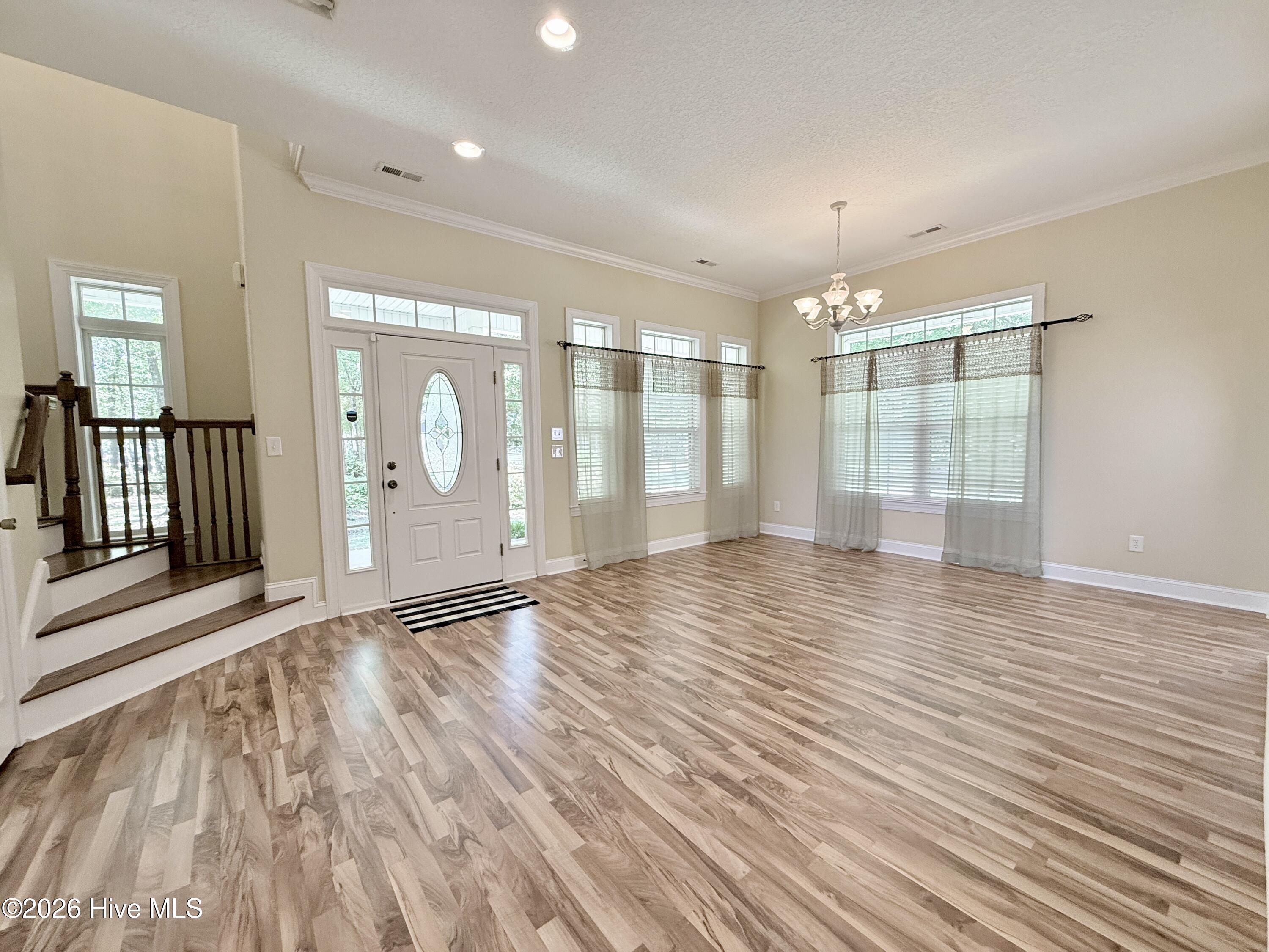109 Sun Burst Circle Property Photo 7