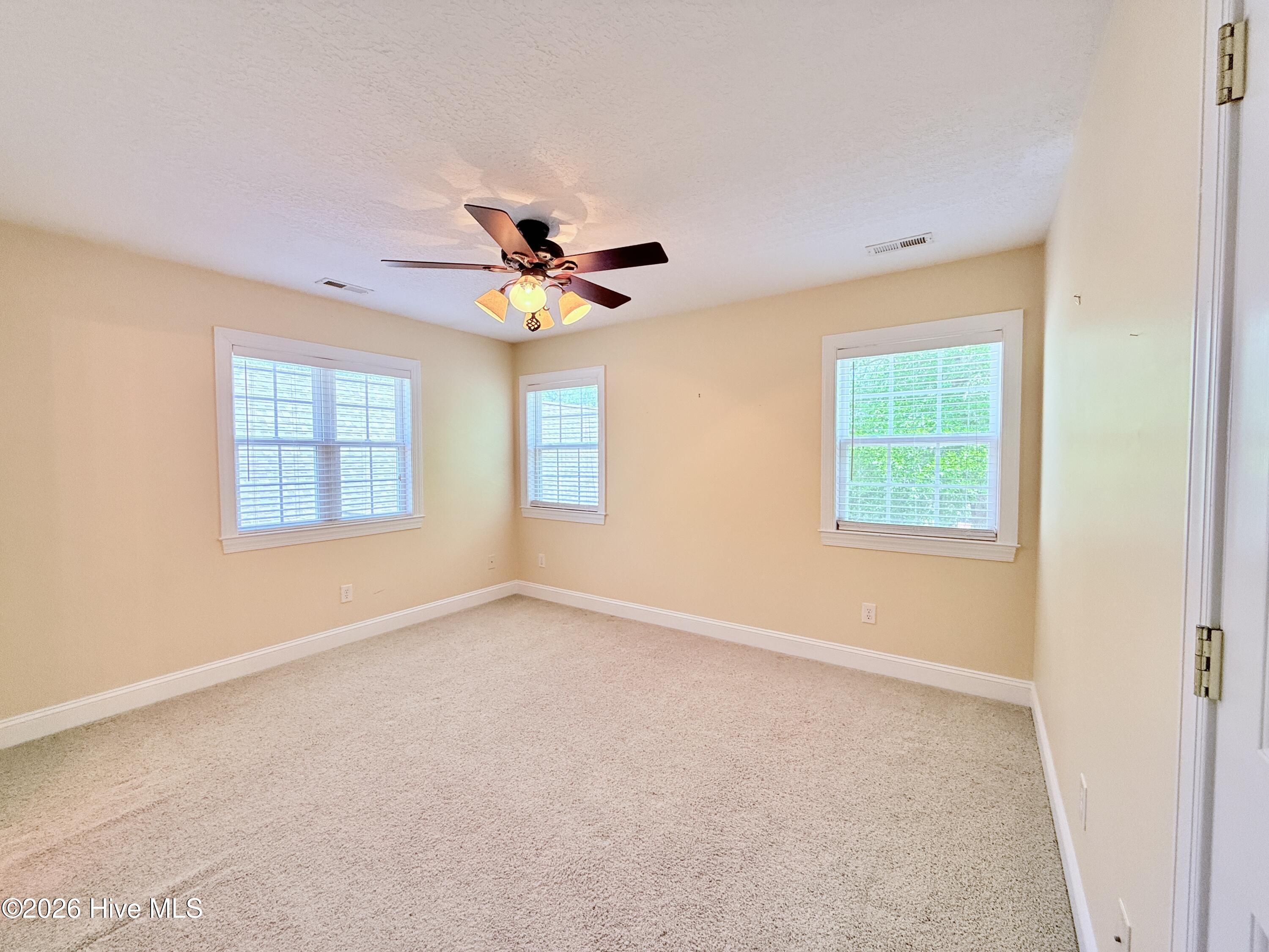 109 Sun Burst Circle Property Photo 31