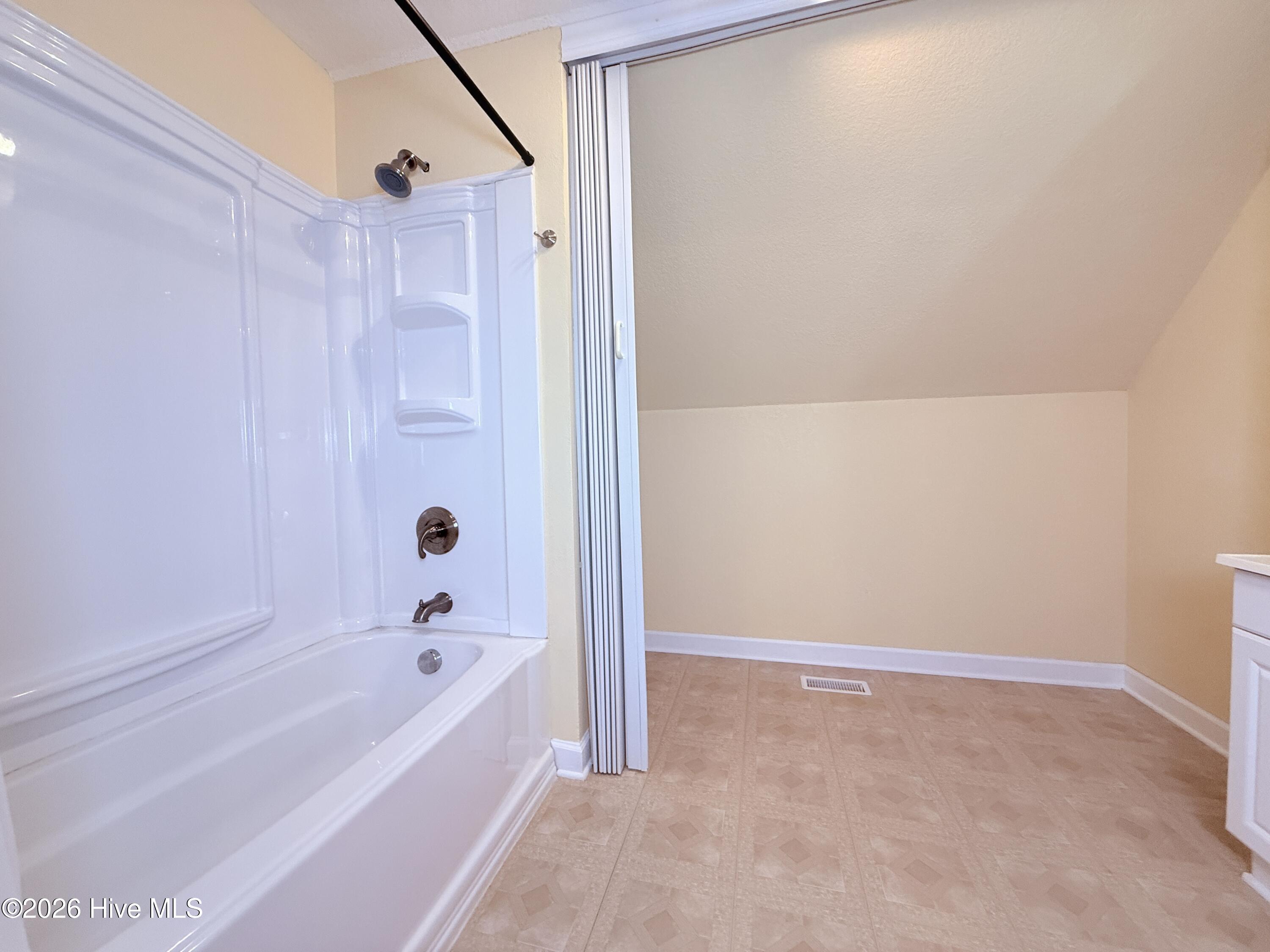 109 Sun Burst Circle Property Photo 43
