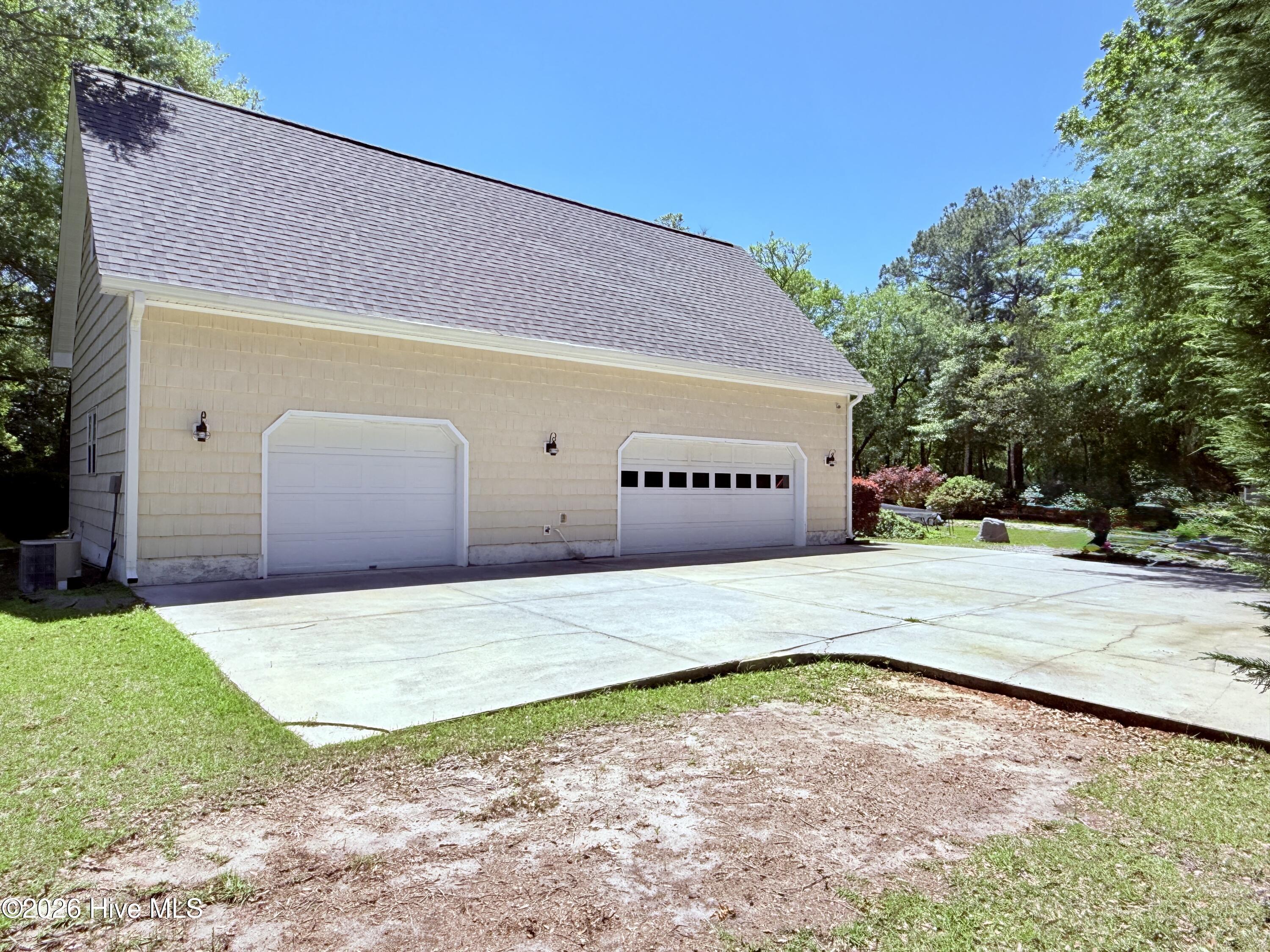 109 Sun Burst Circle Property Photo 56