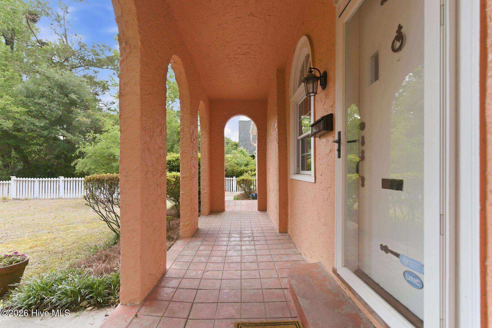 1411 Hawthorne Road Property Photo 6