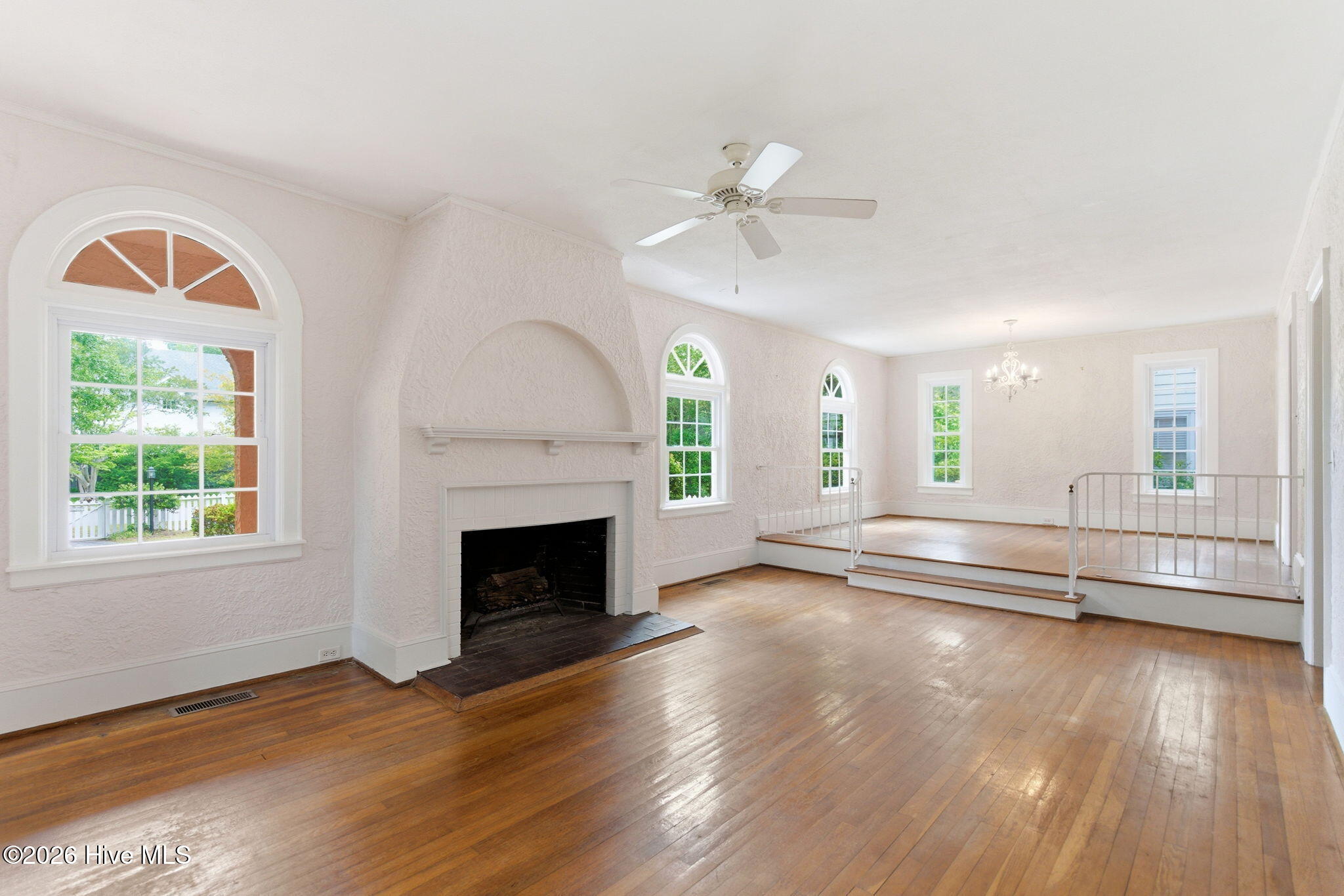 1411 Hawthorne Road Property Photo 9