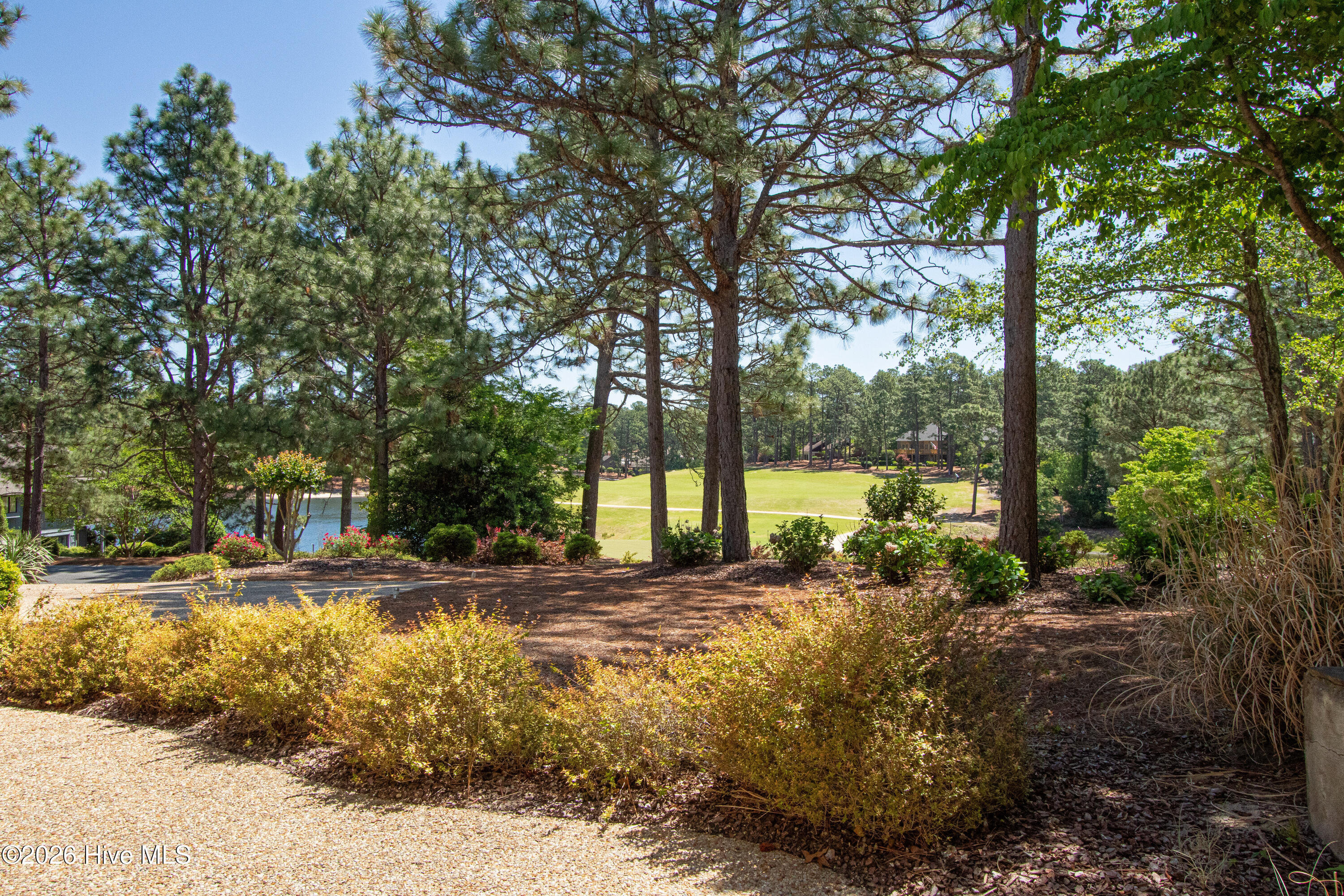 15 Shenecossett Lane Property Photo 8