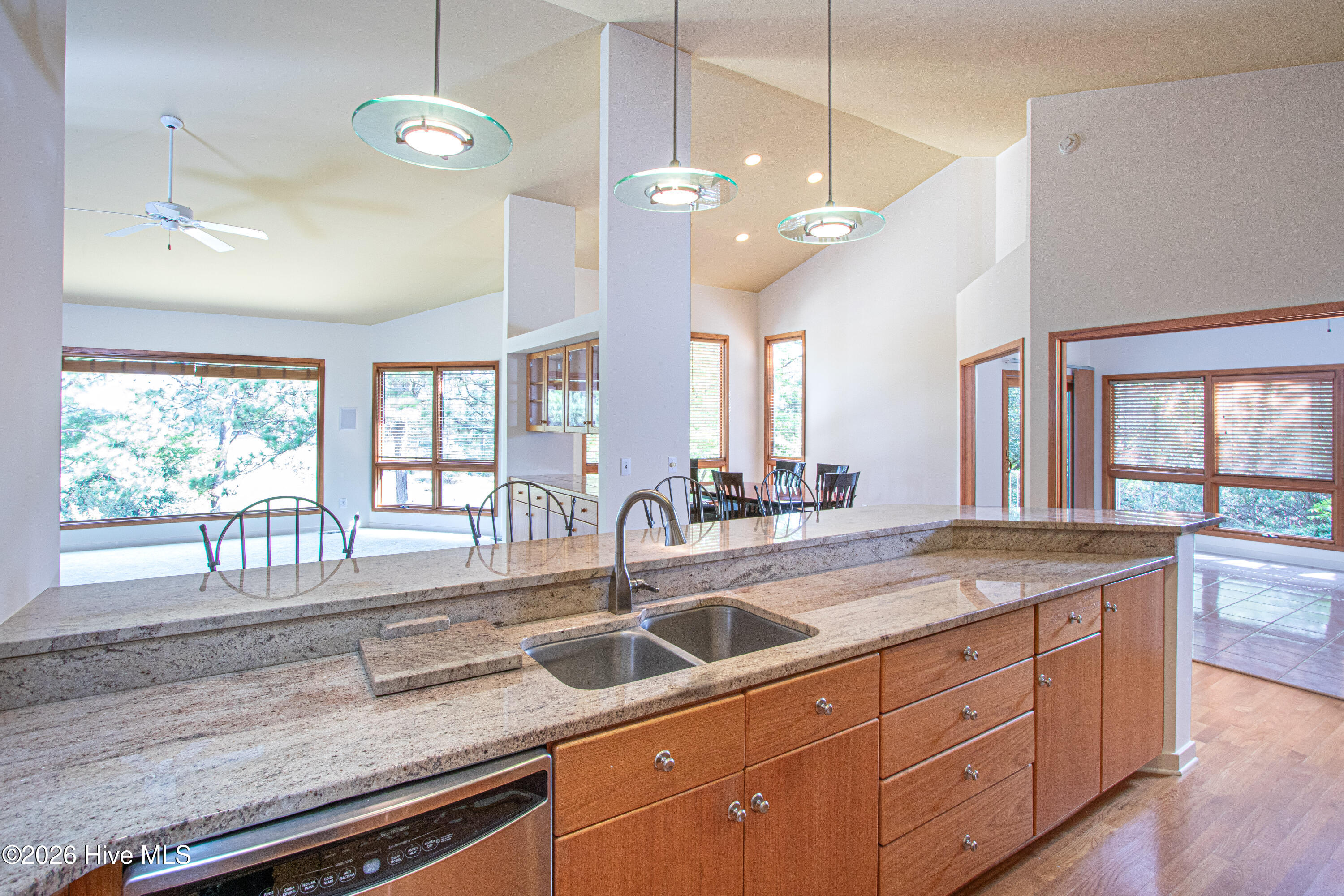 15 Shenecossett Lane Property Photo 13