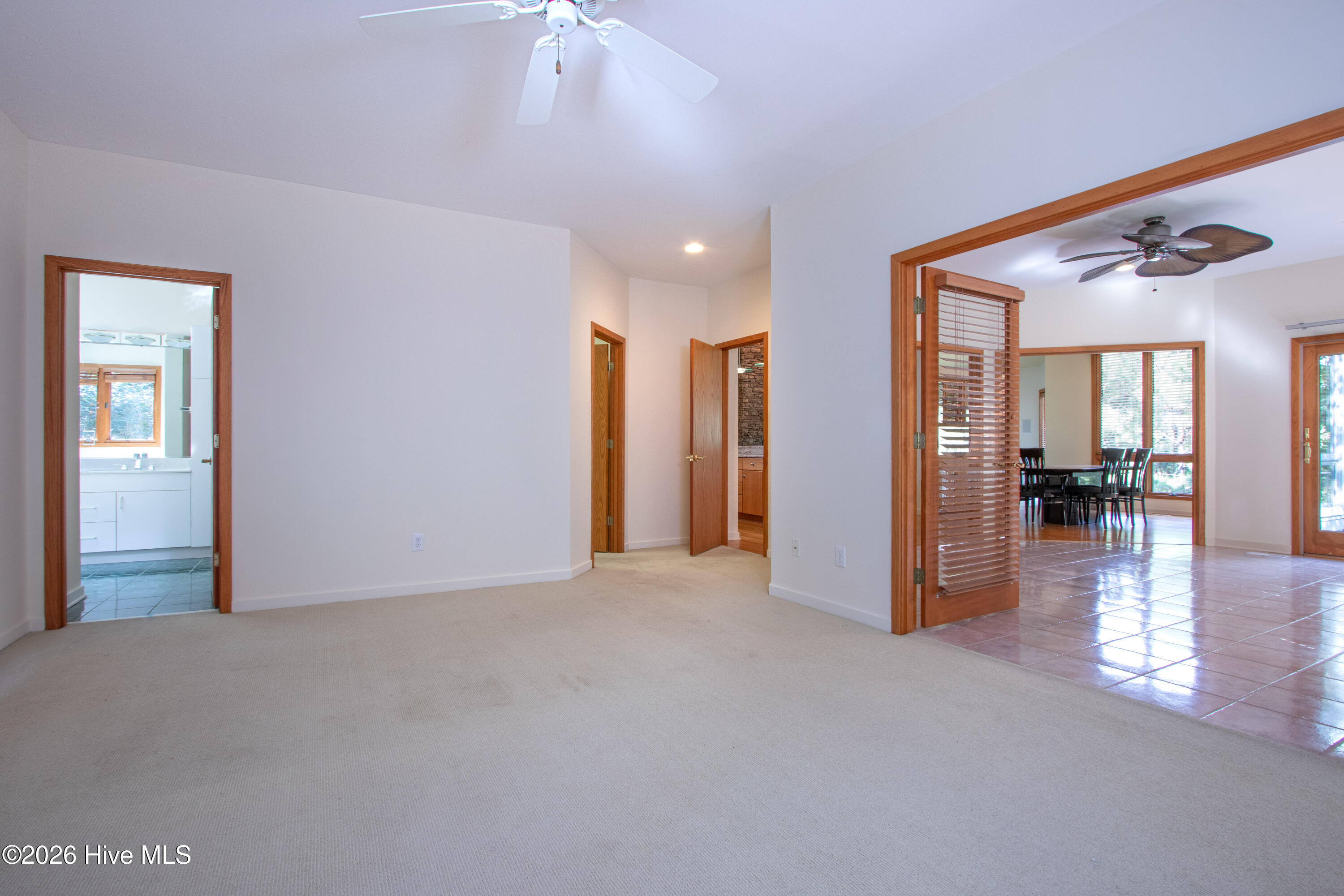 15 Shenecossett Lane Property Photo 25