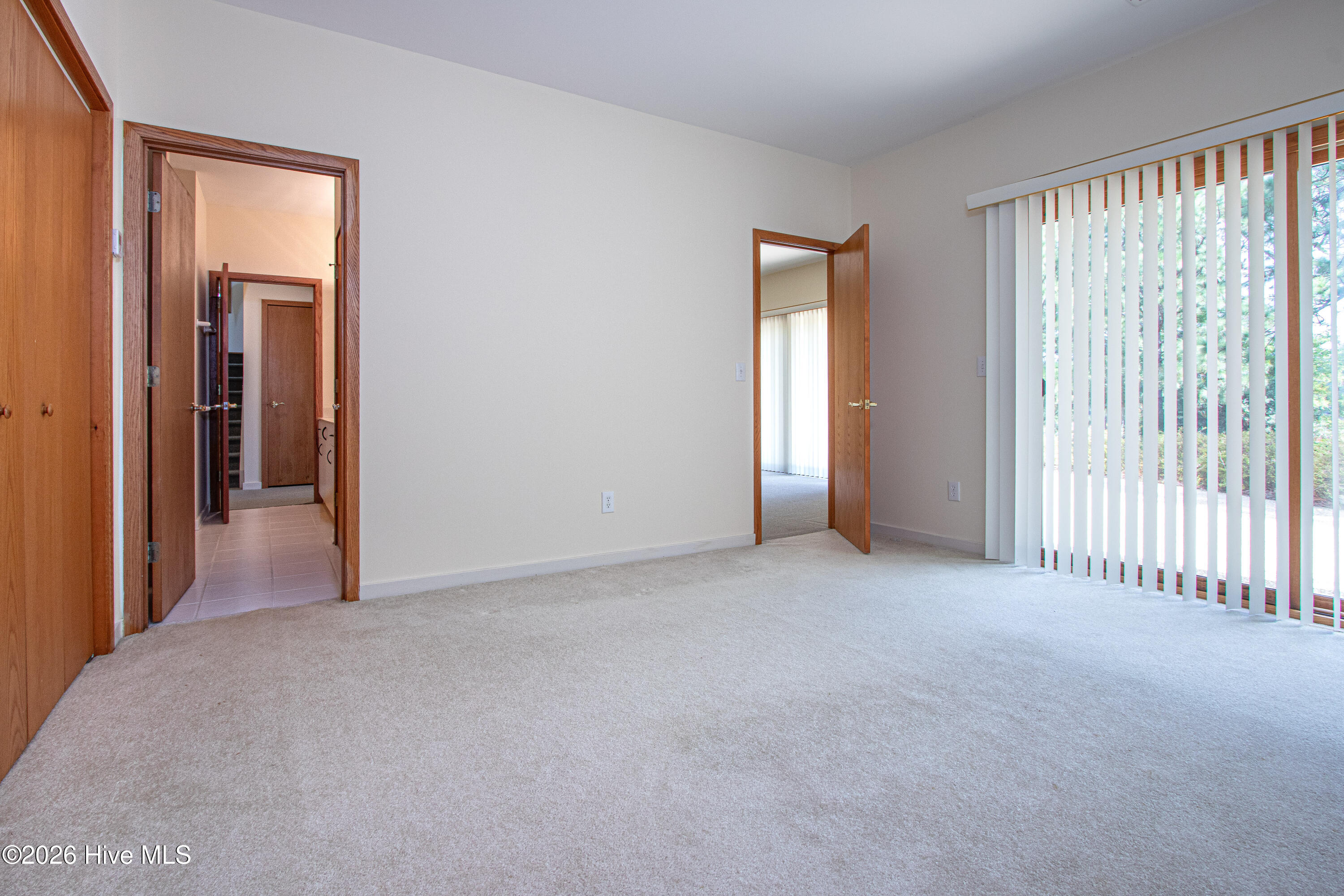 15 Shenecossett Lane Property Photo 34